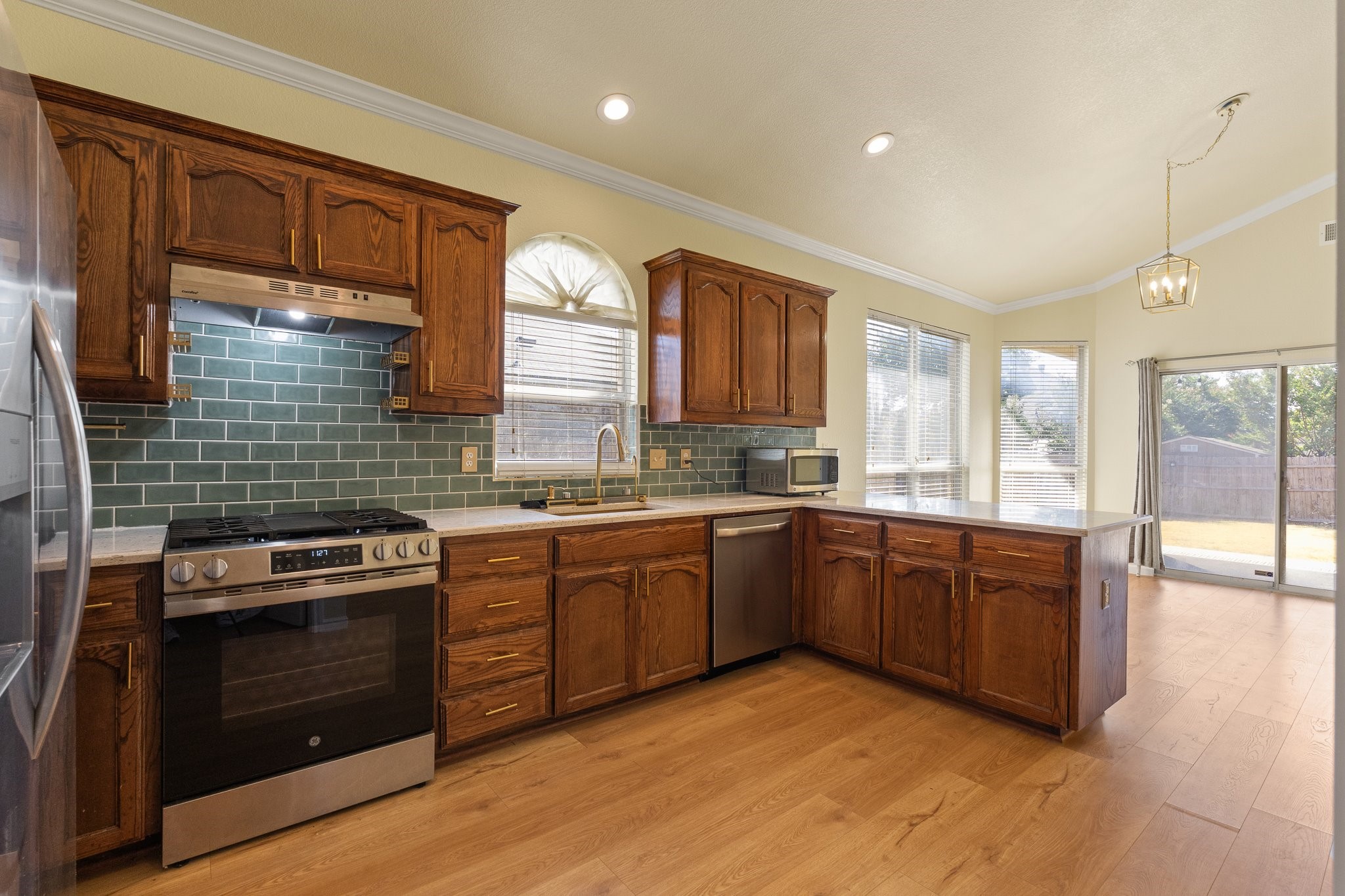 606 Poplar Vista Lane
