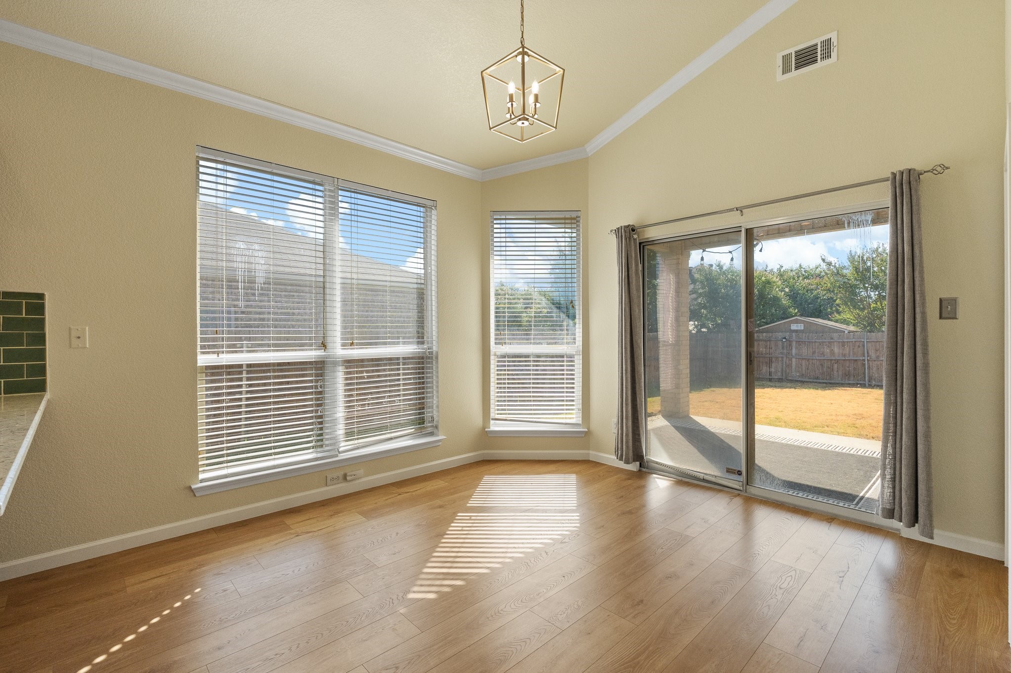 606 Poplar Vista Lane