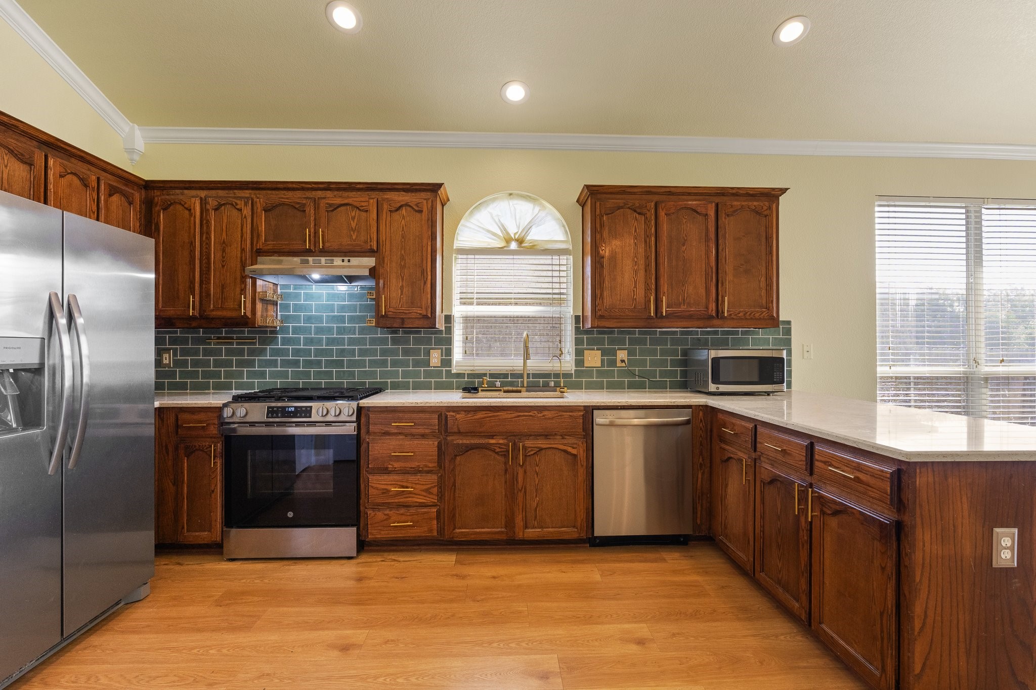 606 Poplar Vista Lane