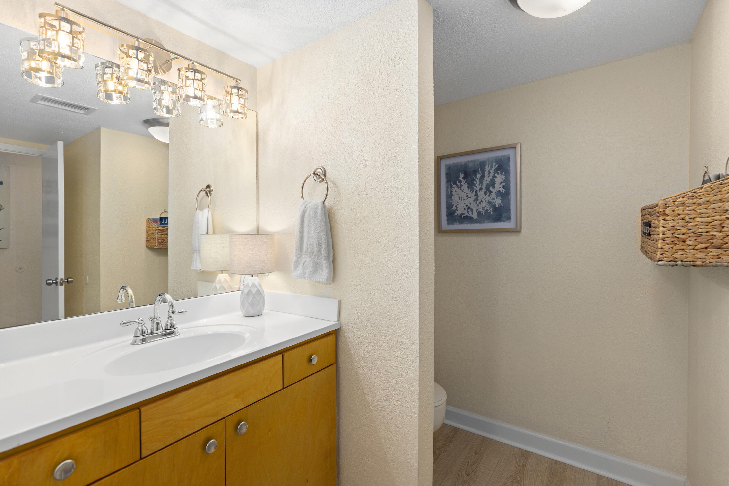 611 Bayou Drive # 10995