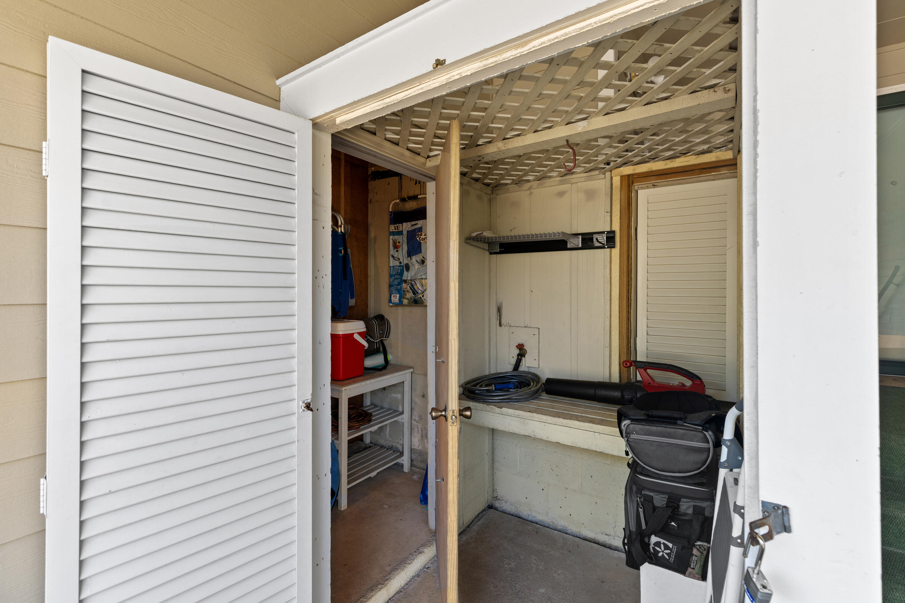 611 Bayou Drive # 10995