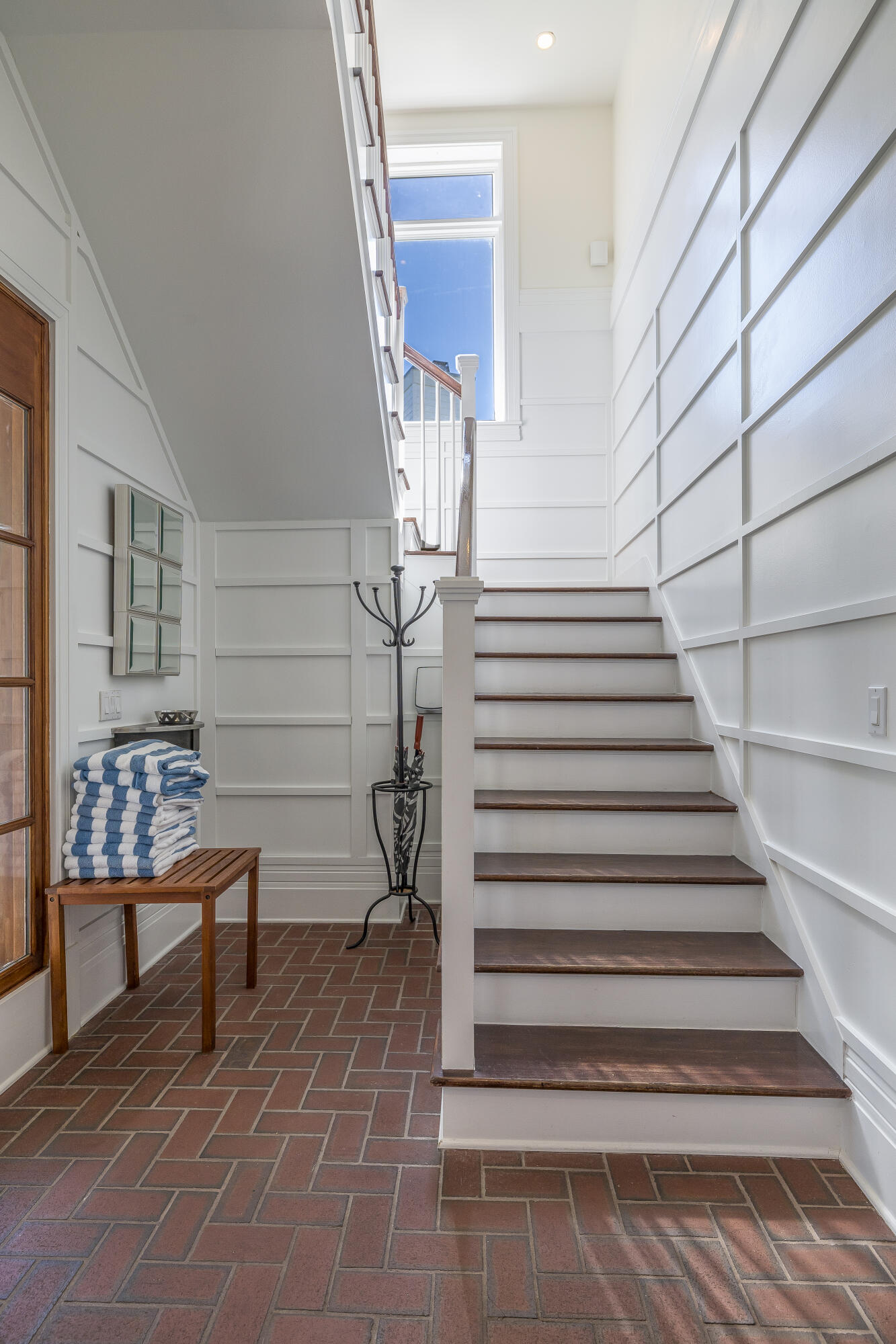 8104 Inspiration Drive E1