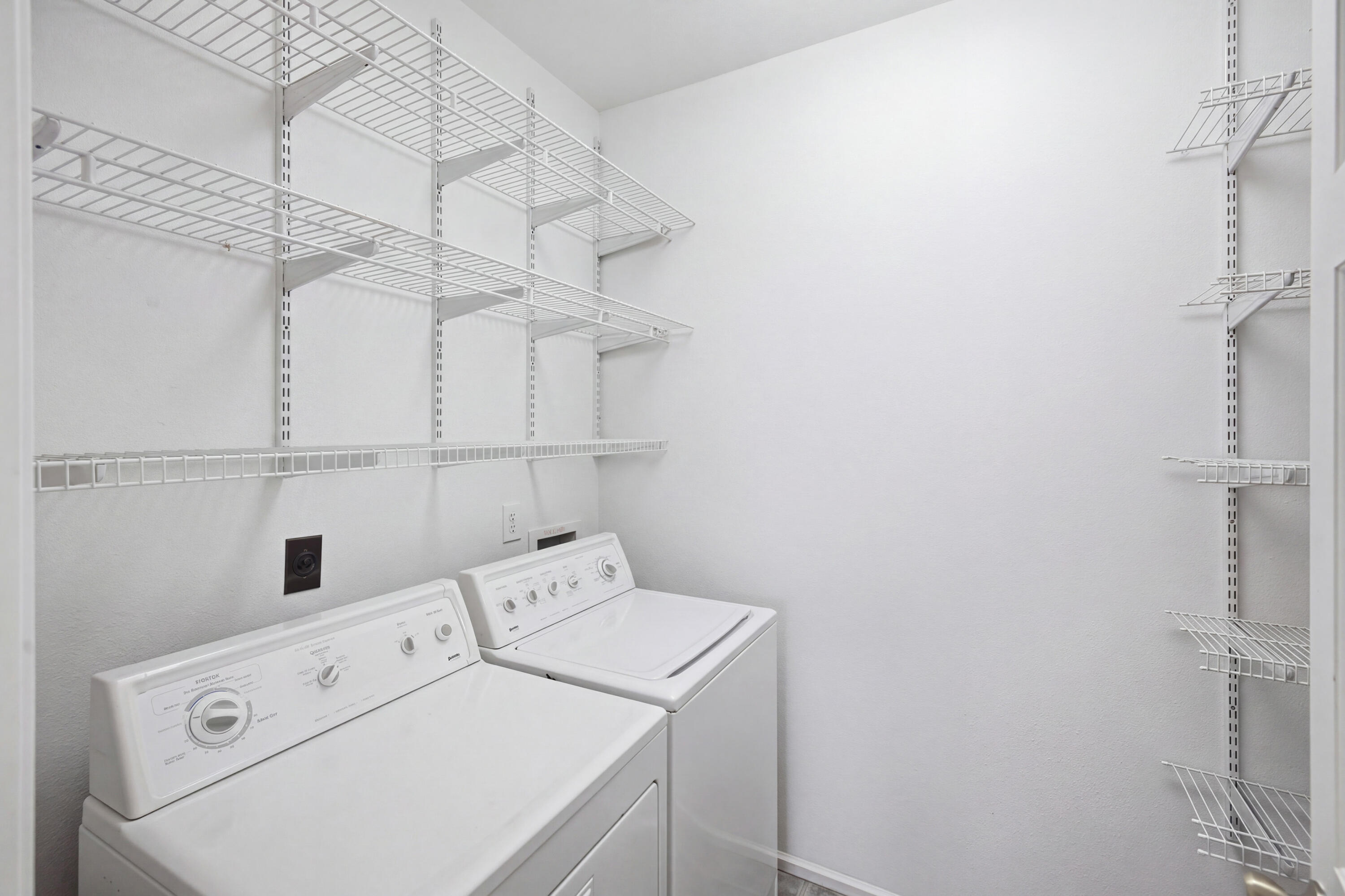 8513 Turnberry Court 8513
