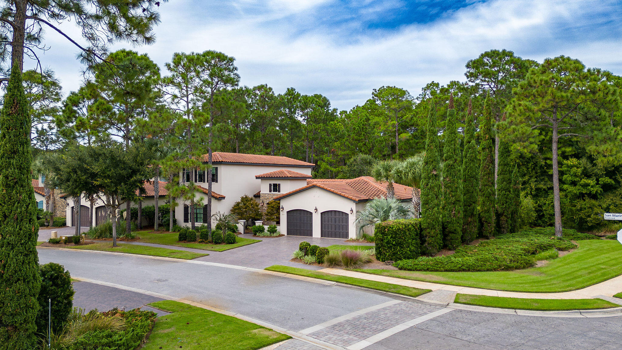 1644 San Marina Boulevard