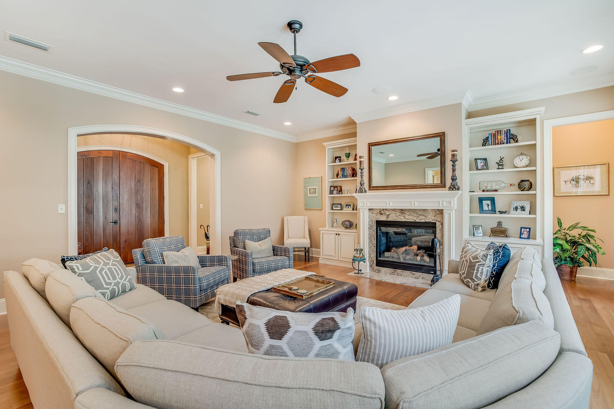 1644 San Marina Boulevard