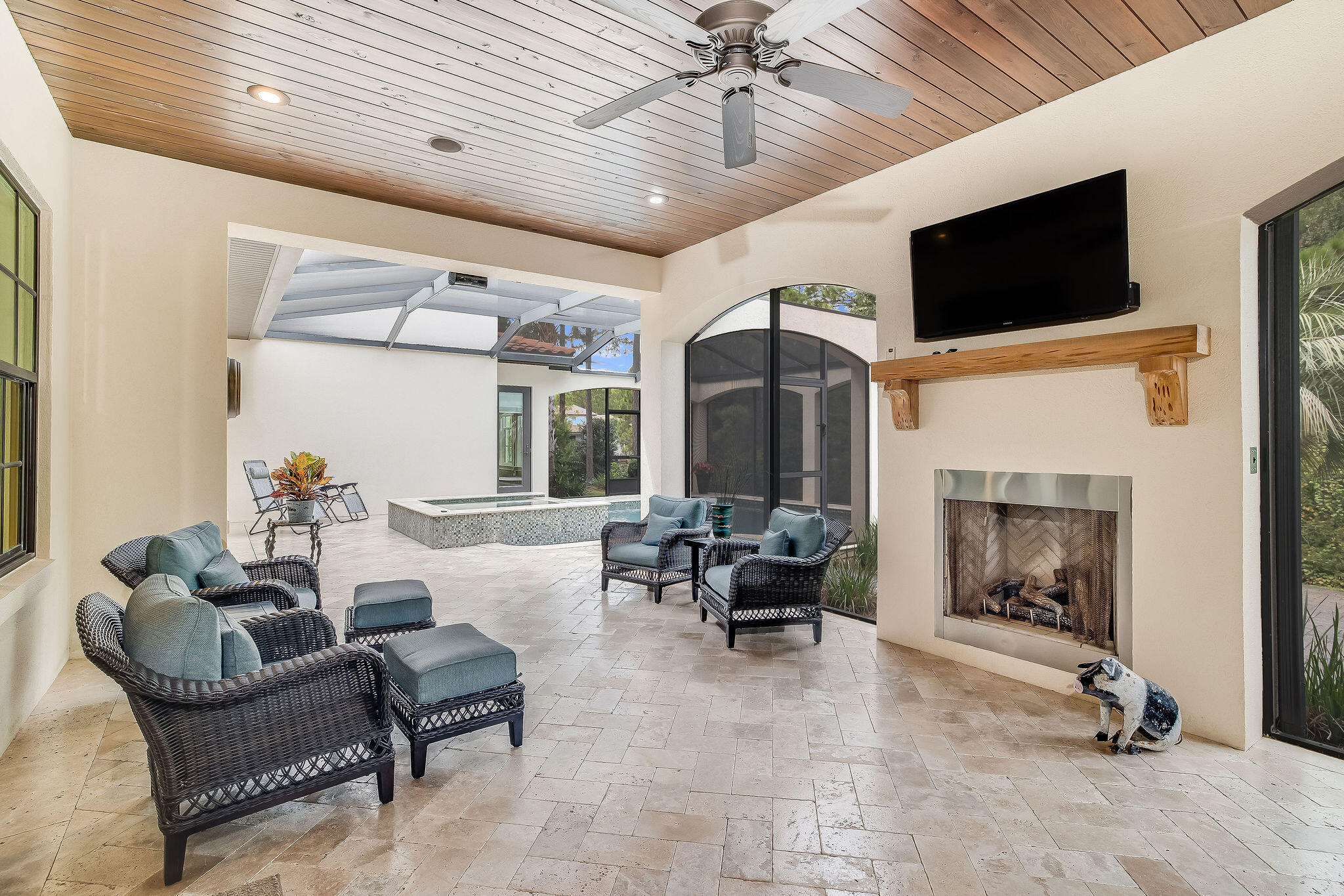 1644 San Marina Boulevard