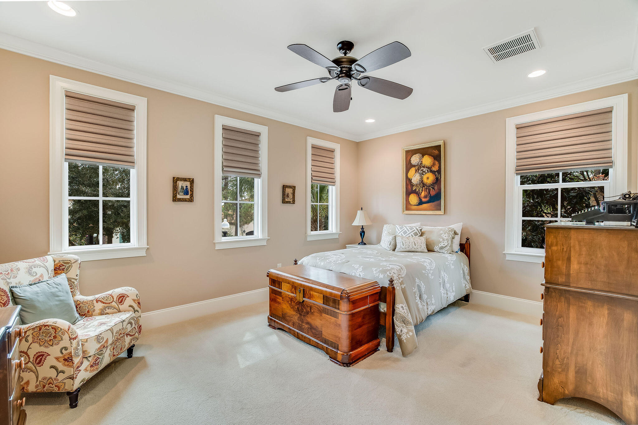 1644 San Marina Boulevard