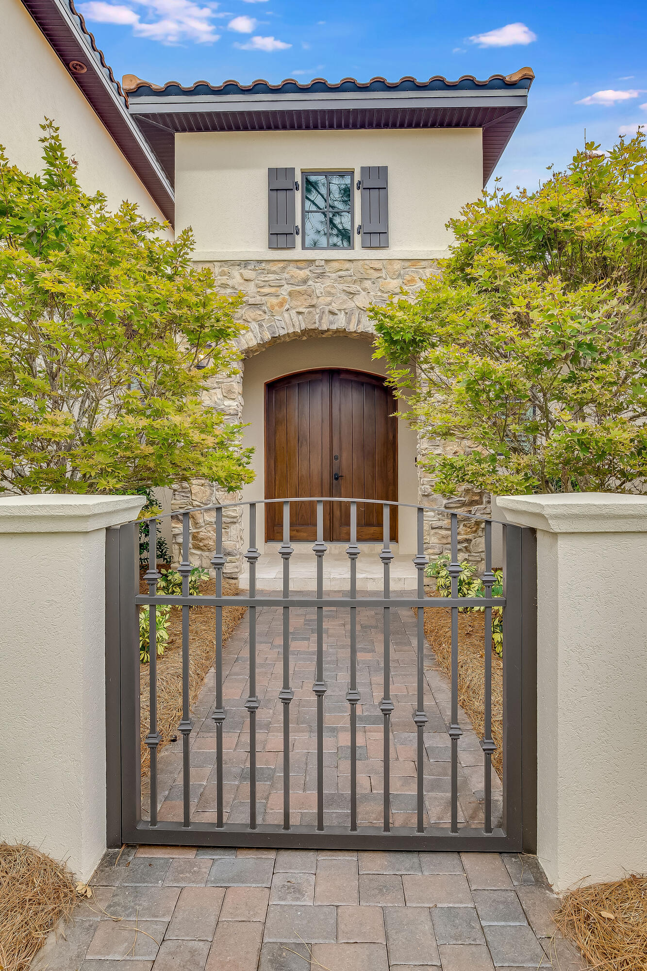 1644 San Marina Boulevard