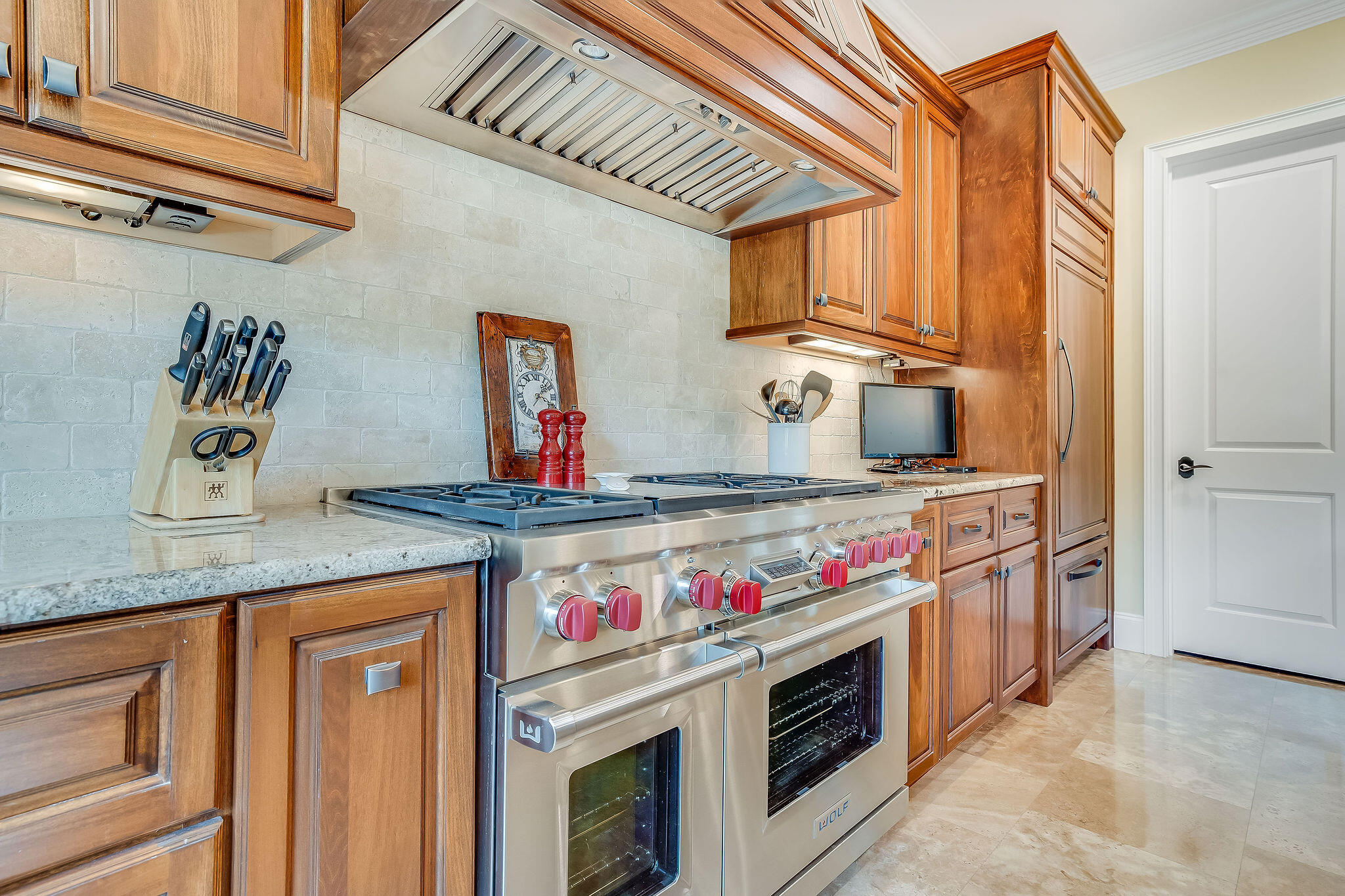 1644 San Marina Boulevard