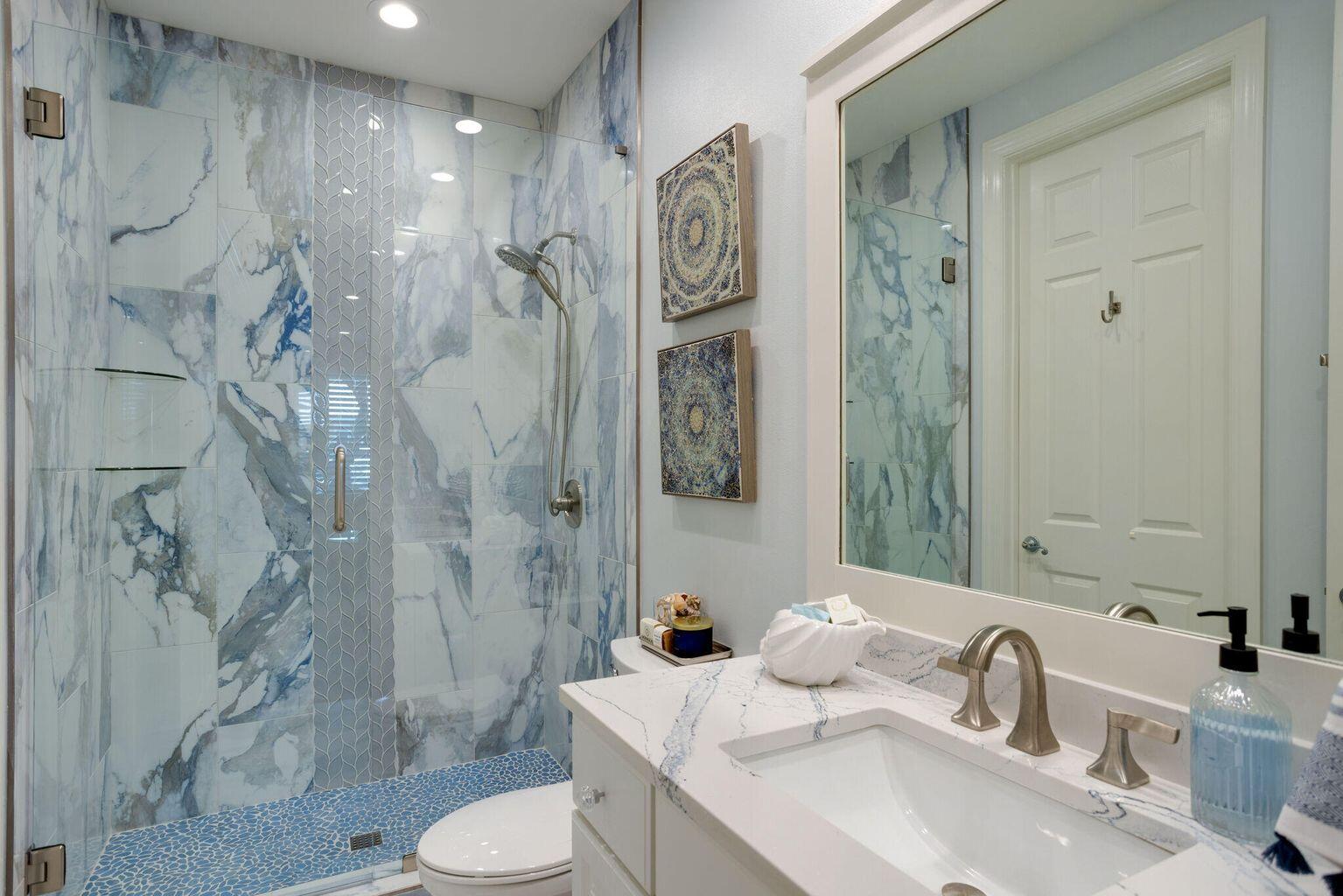 2017 Pine Island Circle