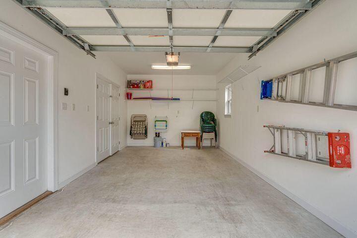 2017 Pine Island Circle