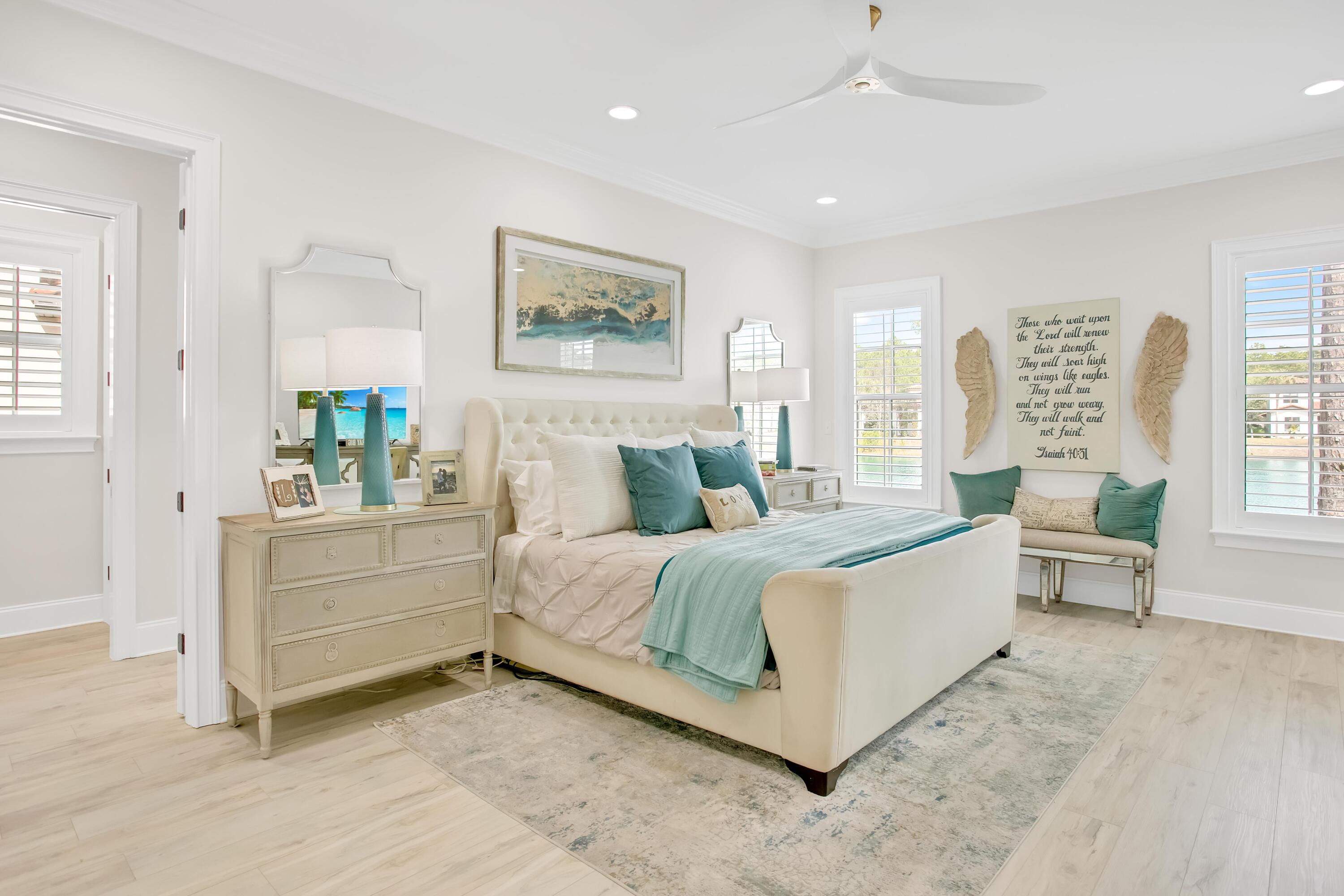 1652 San Marina Boulevard