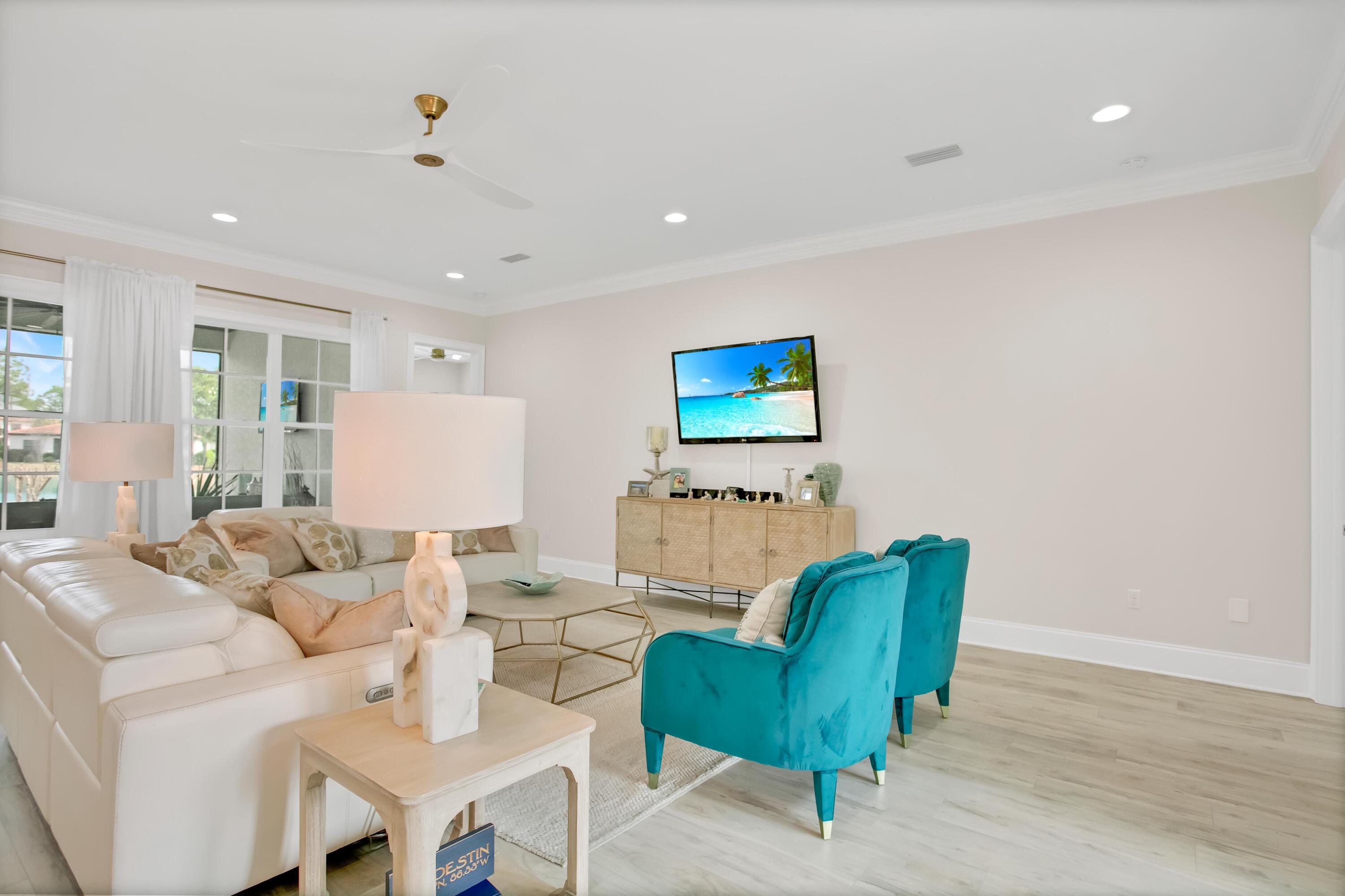 1652 San Marina Boulevard