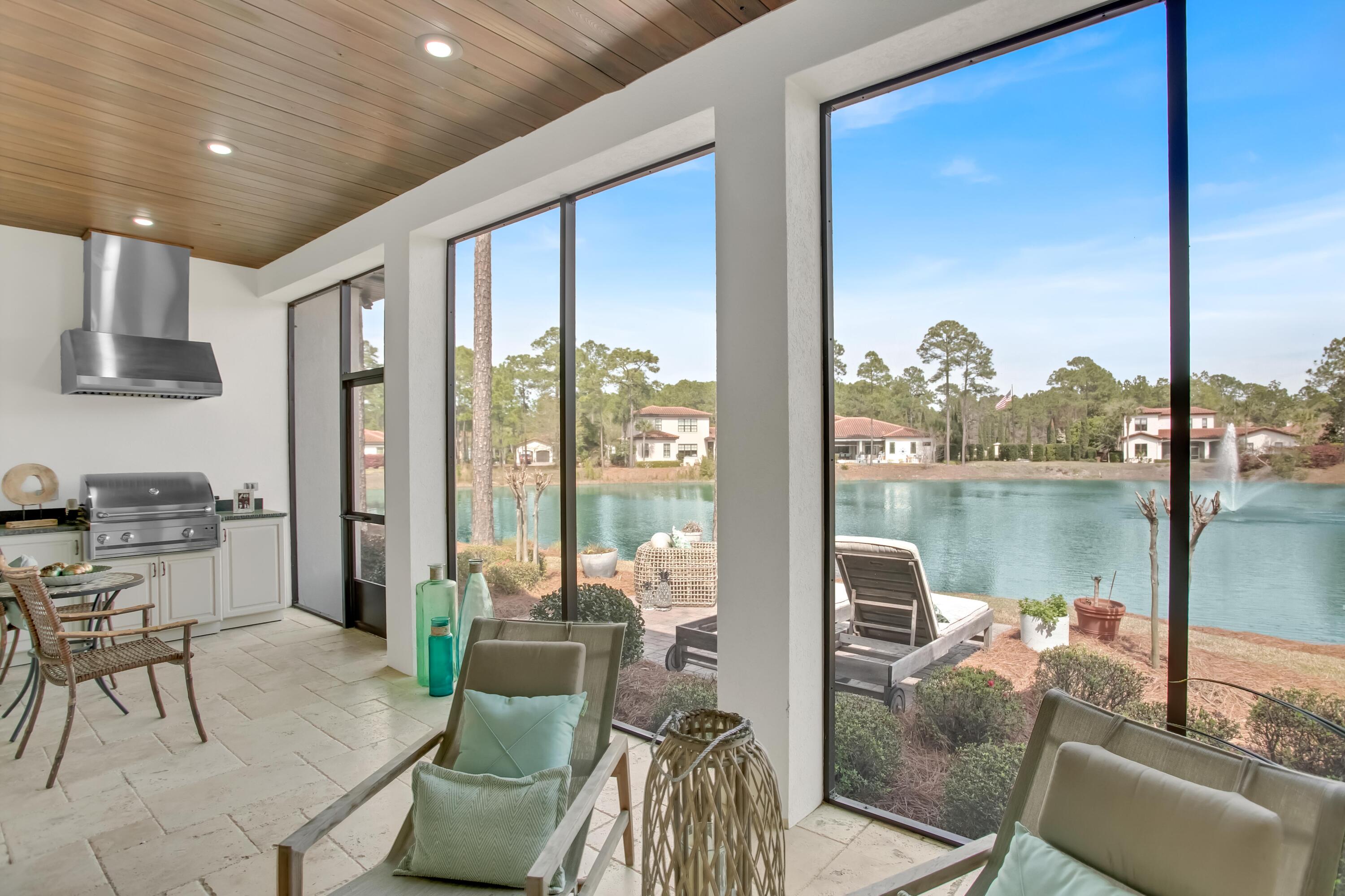 1652 San Marina Boulevard