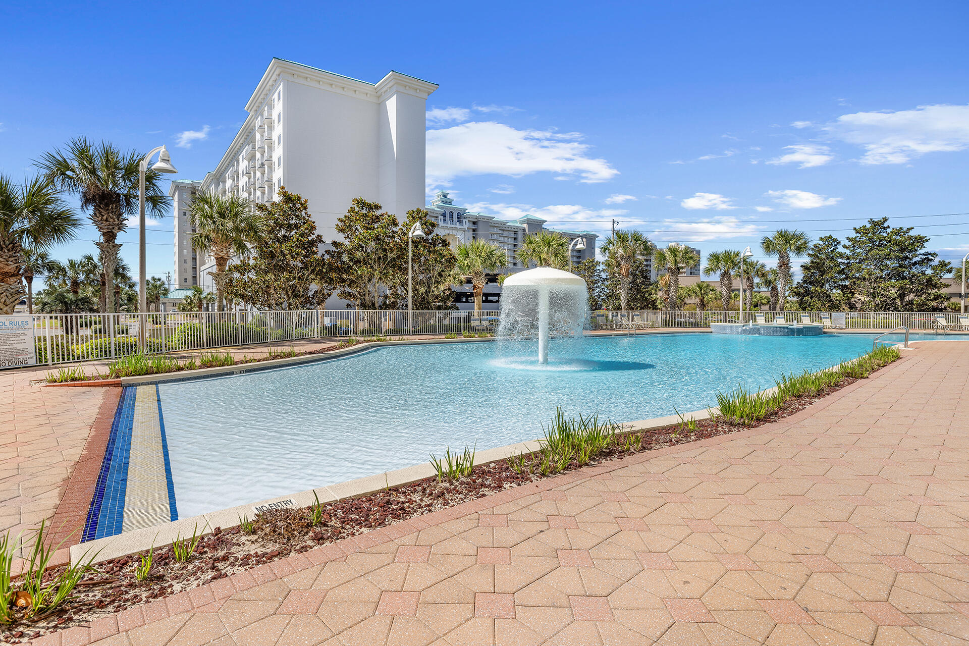 112 Seascape Drive, 2002