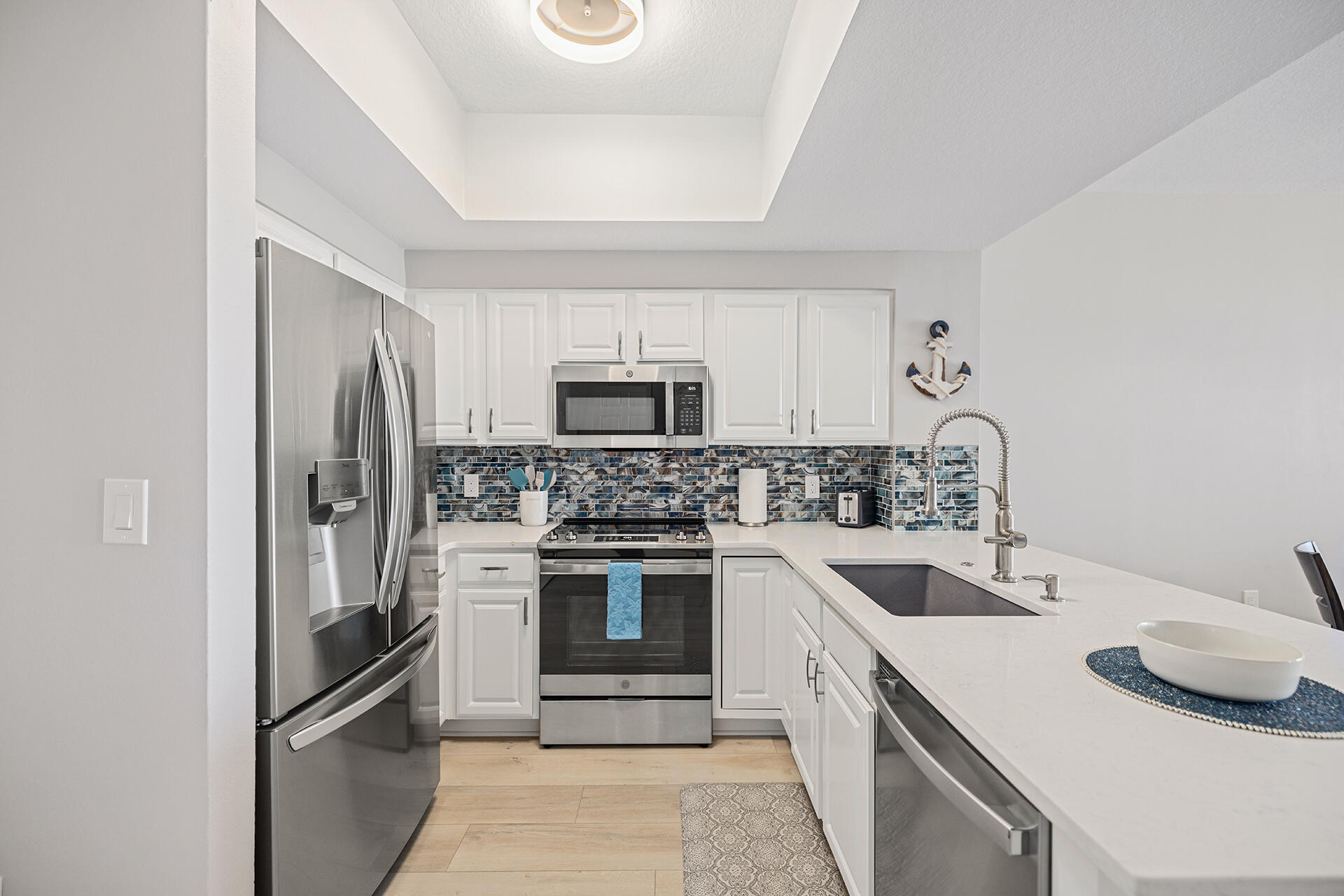 112 Seascape Drive, 2002