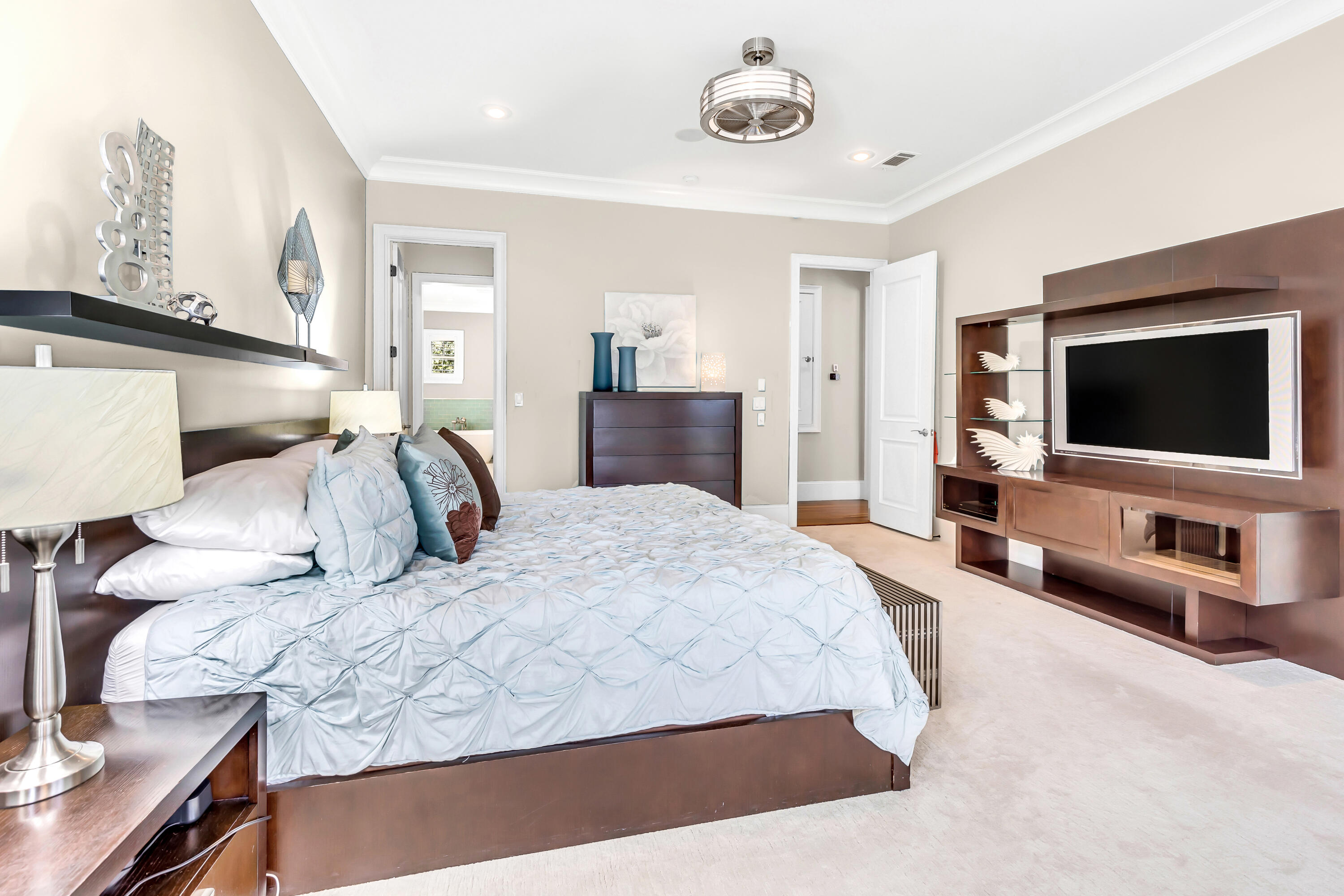 1496 E Island Green Lane