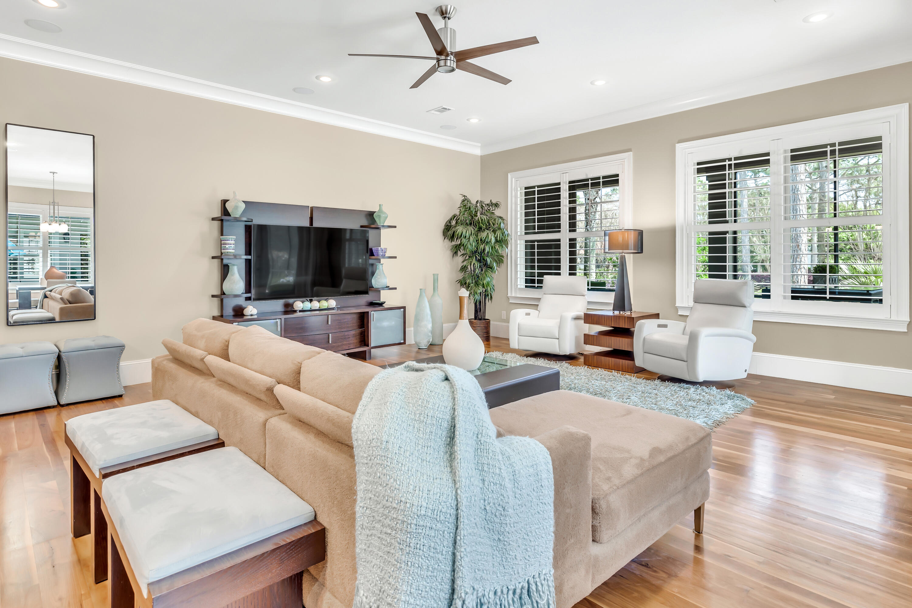 1496 E Island Green Lane