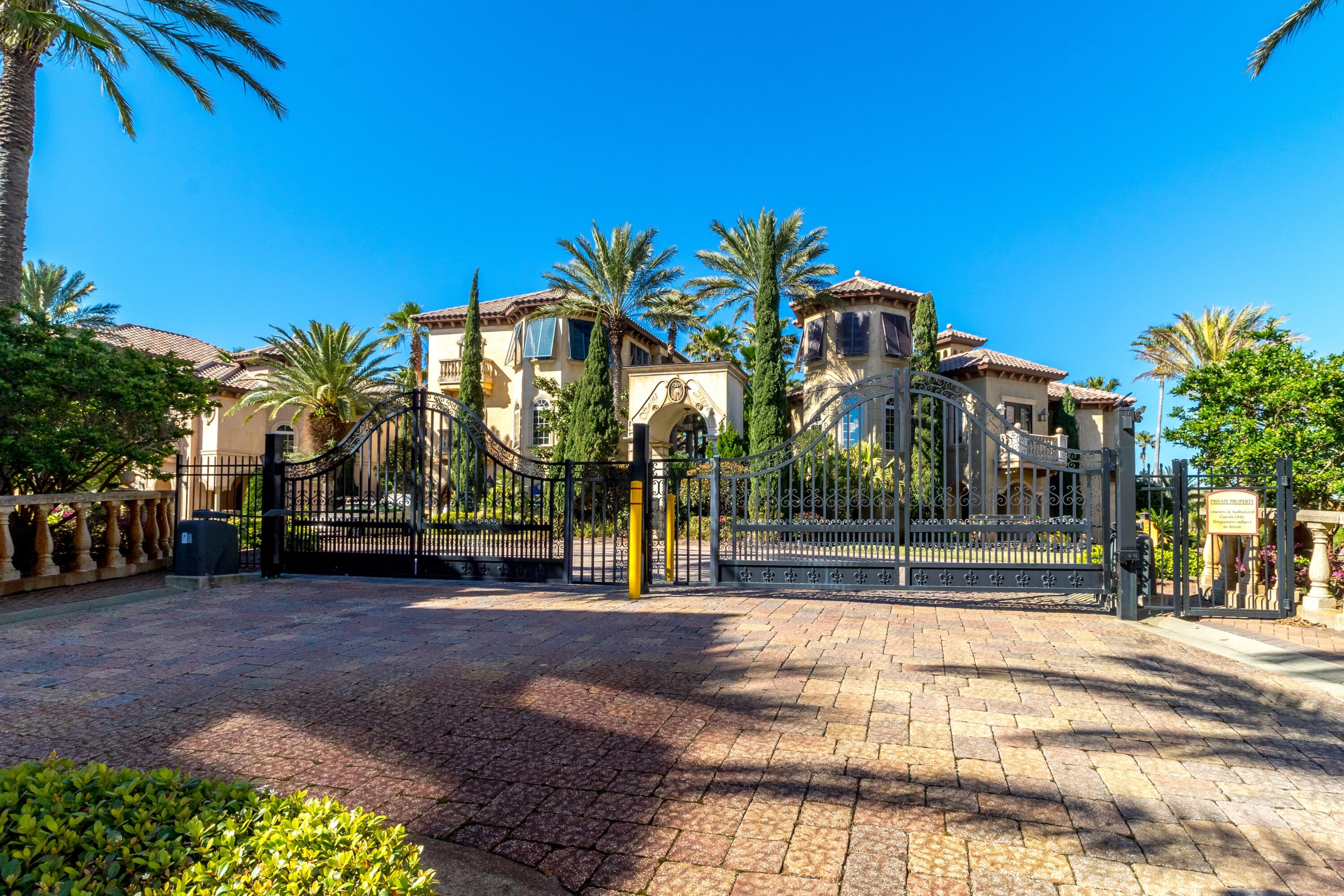 229 Rue Saint Tropez