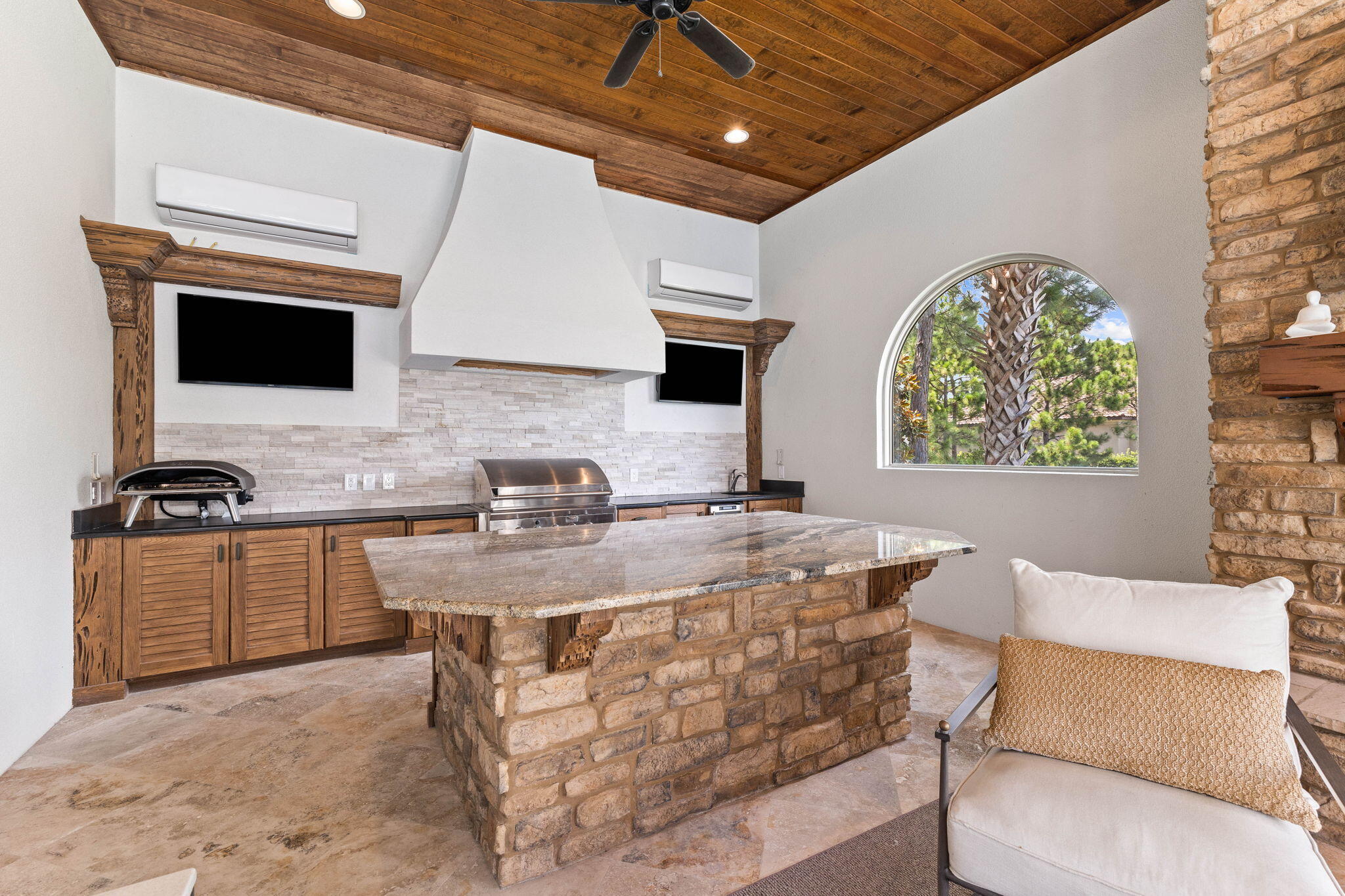 3293 Burnt Pine Lane