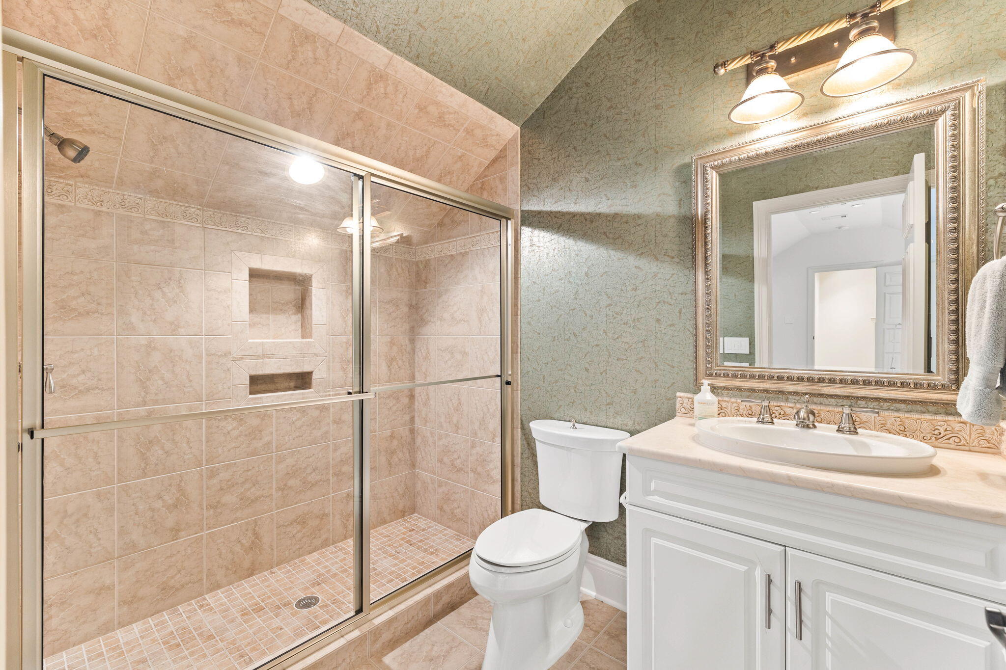 3293 Burnt Pine Lane