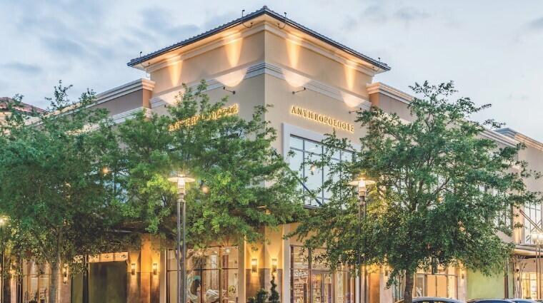 2017 Pine Island Circle