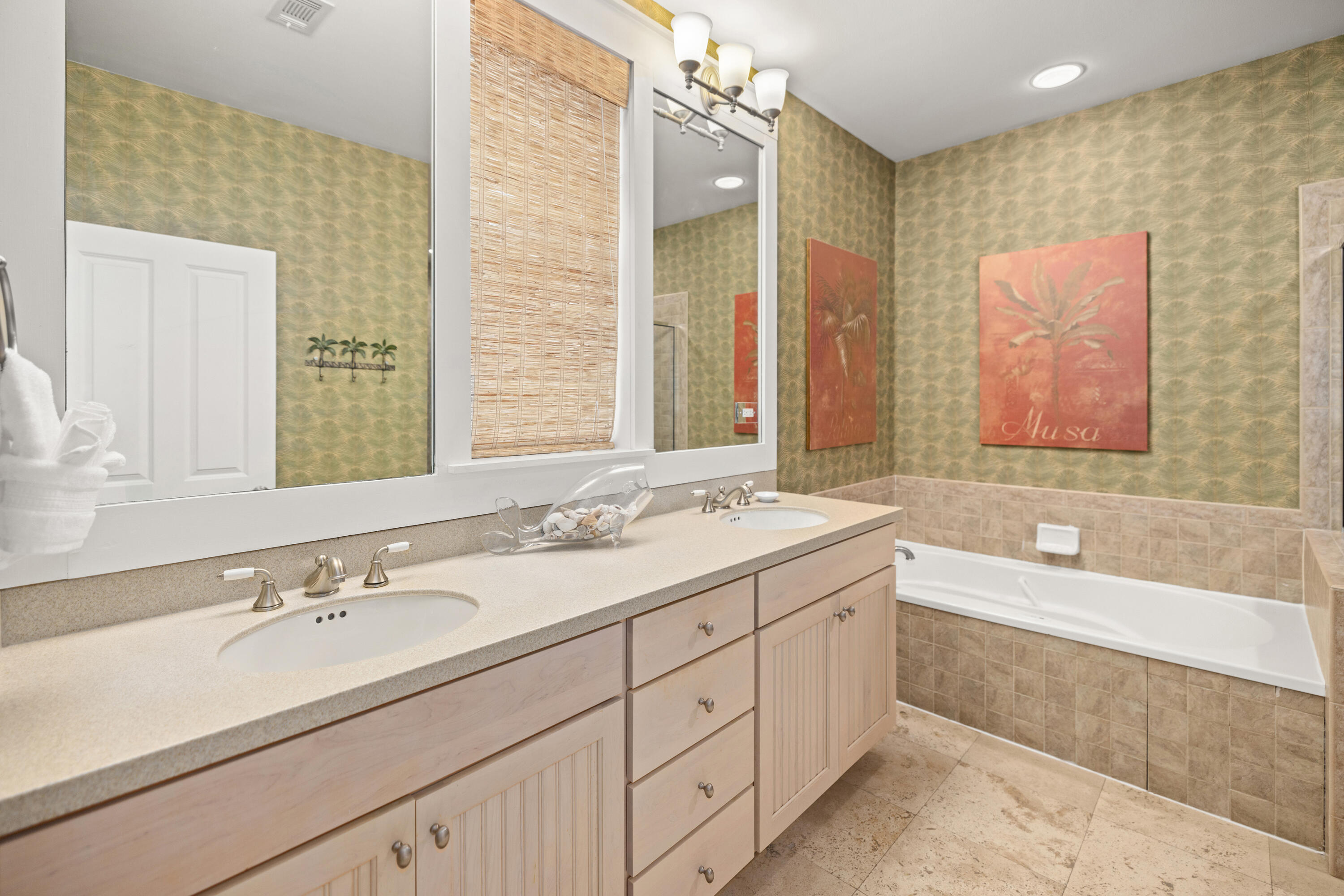 1303 Laurel Way, Miramar Beach