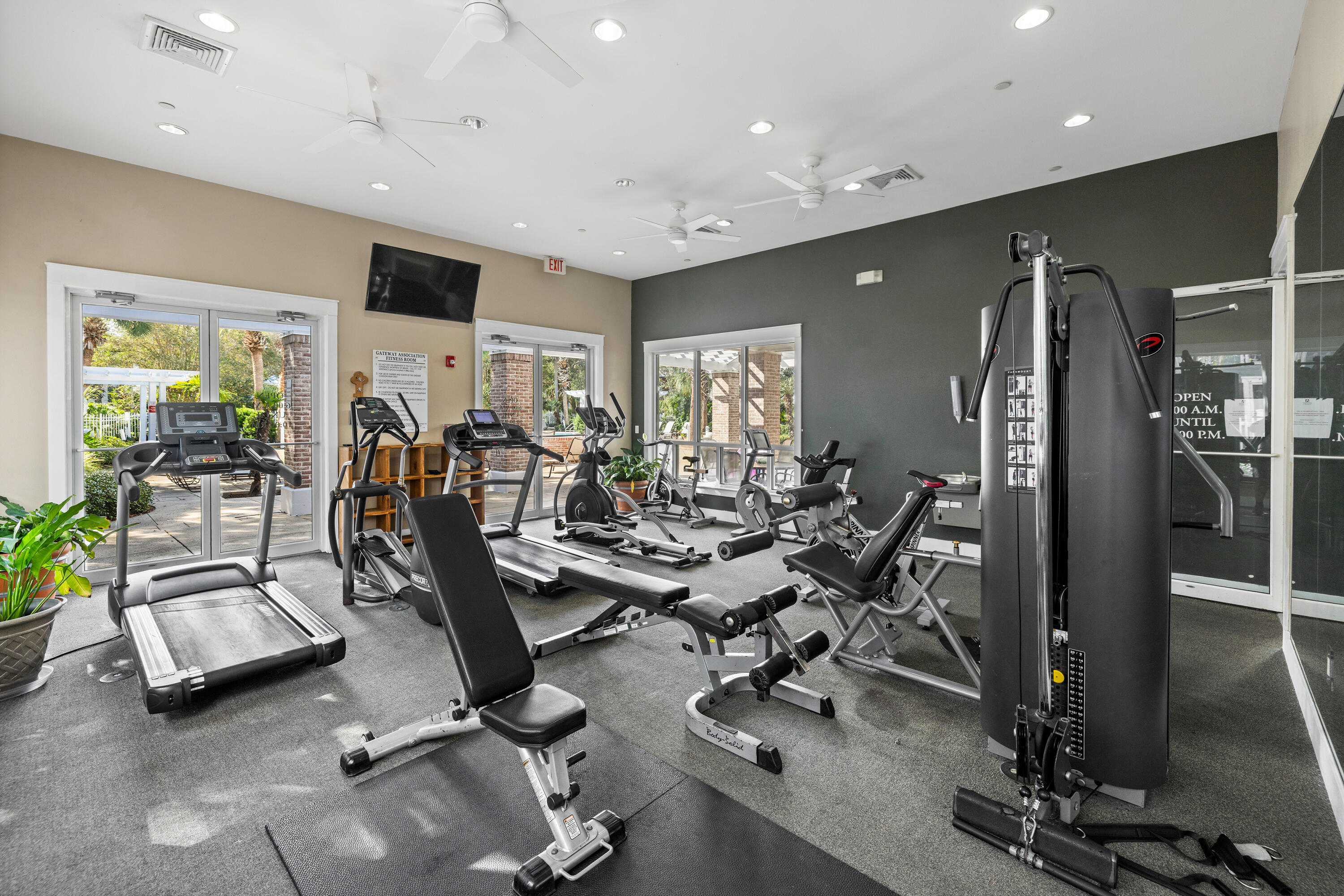 9100 Baytowne Wharf, 364