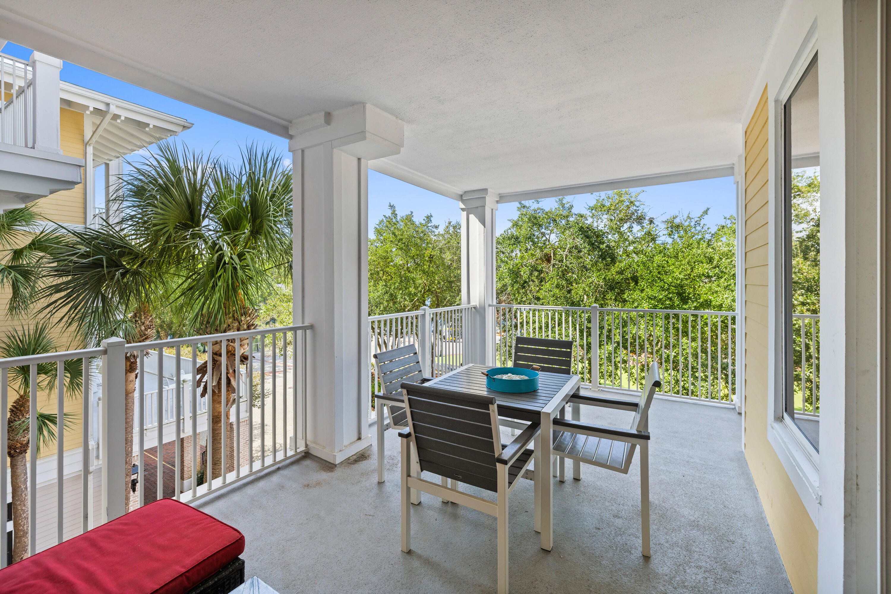 9100 Baytowne Wharf, 364