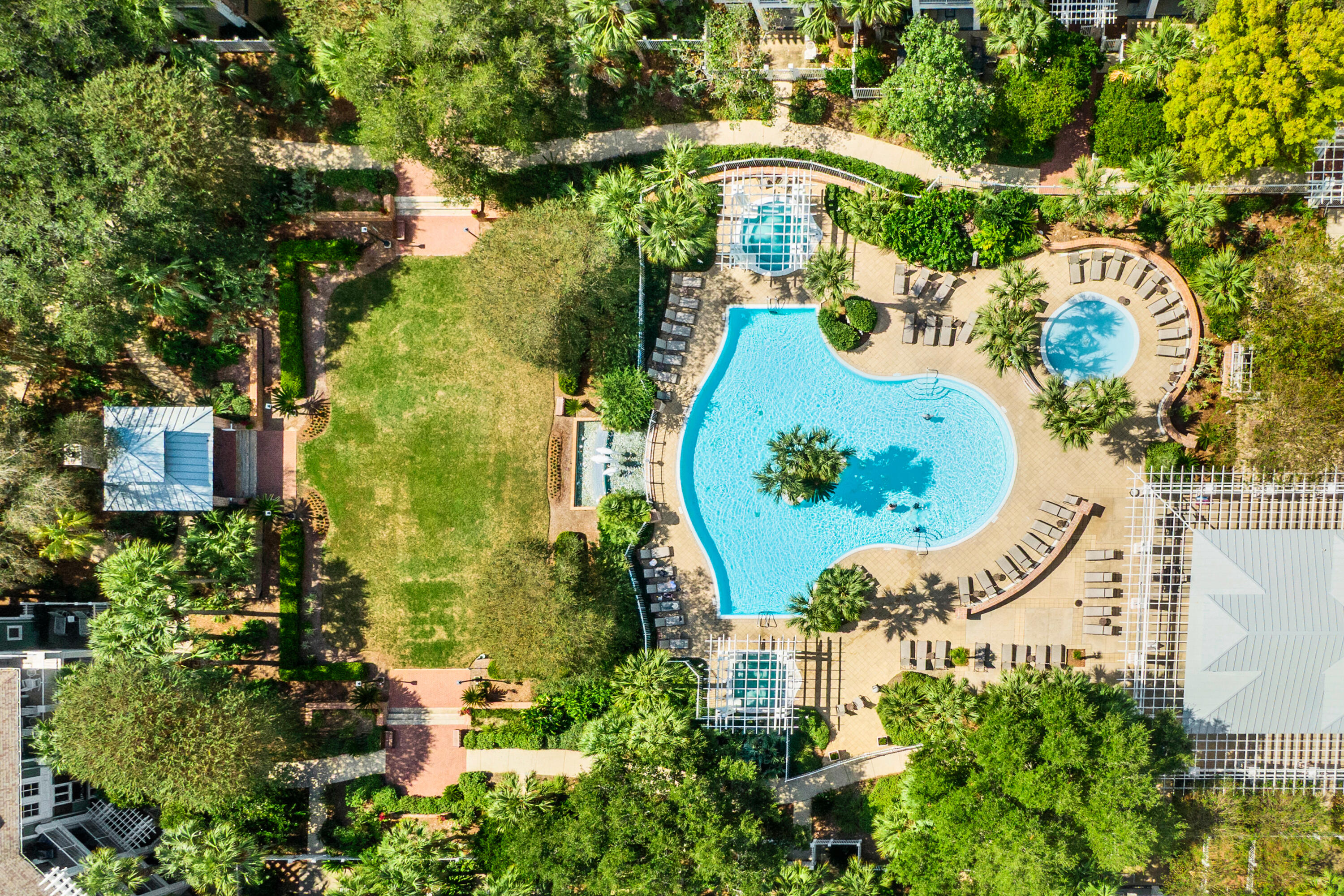 9100 Baytowne Wharf, 364