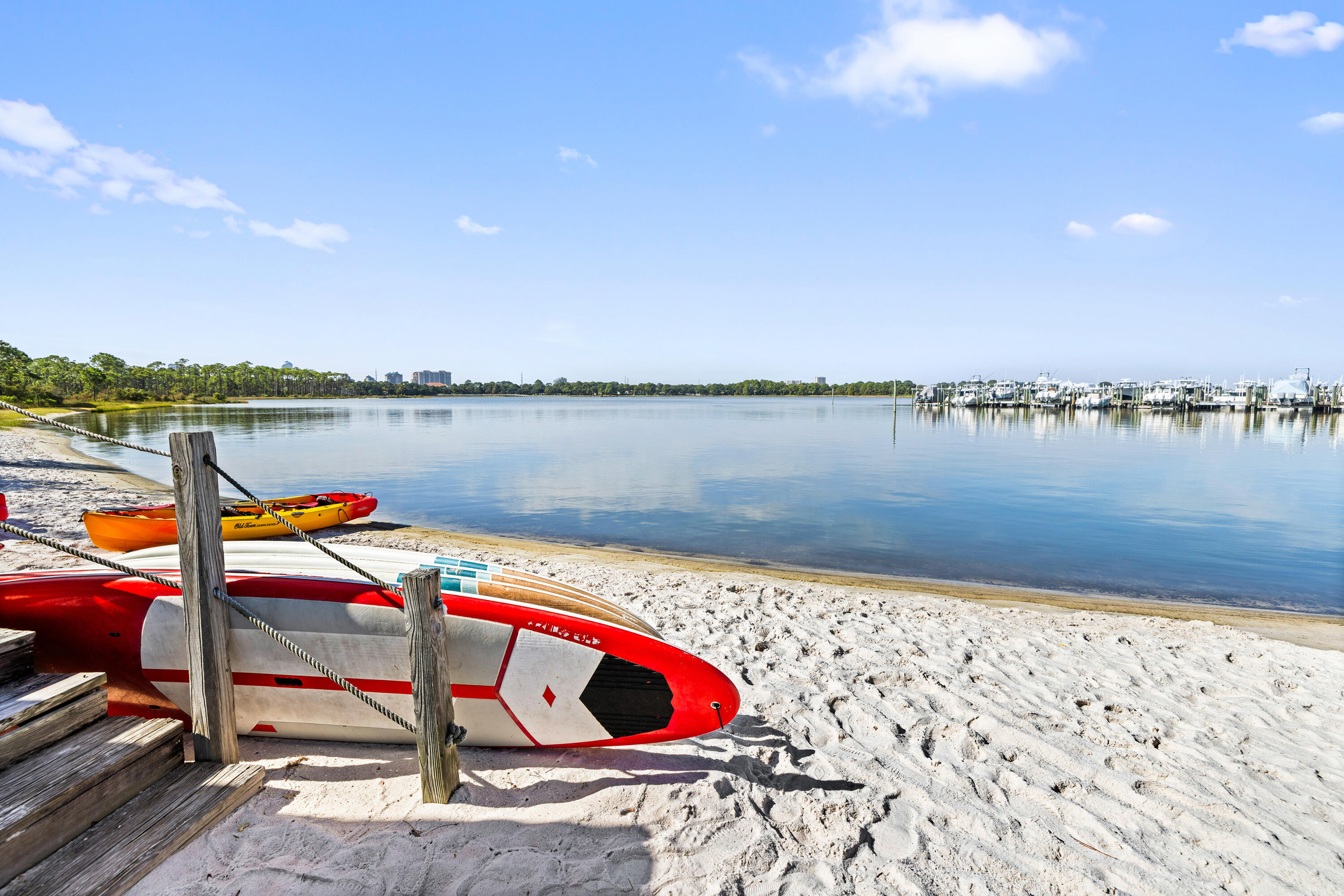 9100 Baytowne Wharf, 364