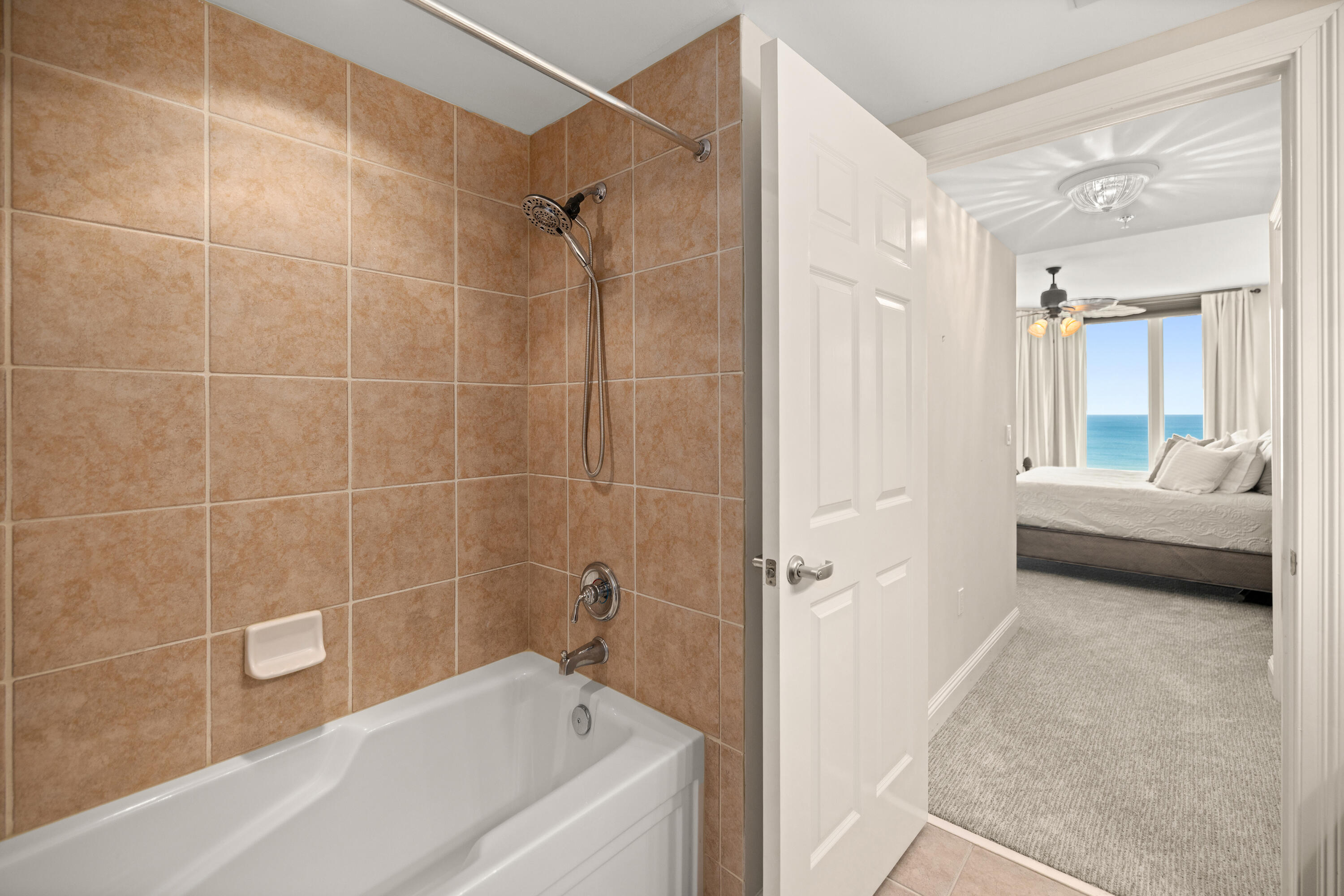 1 Beach Club Drive, UNIT 1502