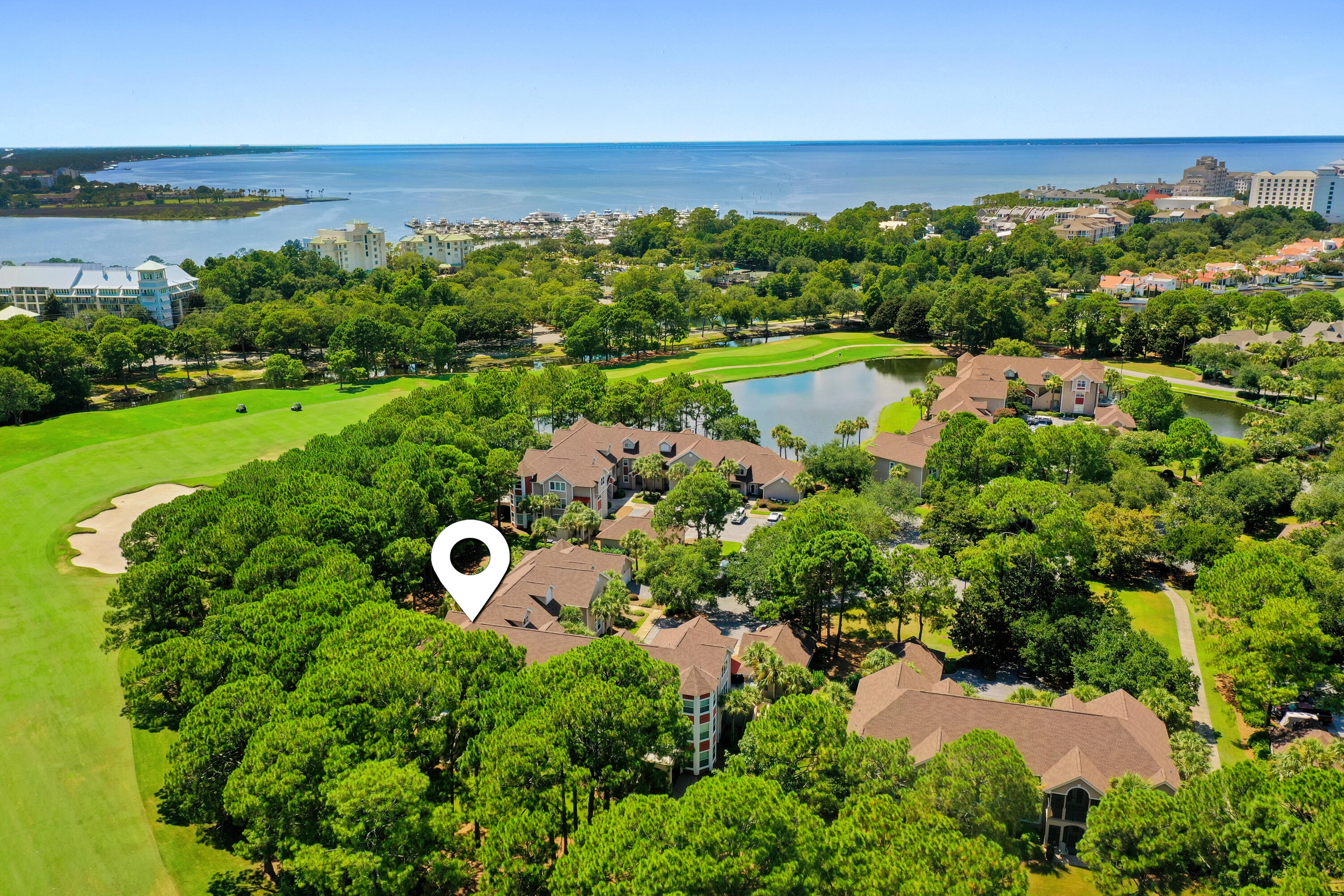 8526 Turnberry Court, 8526