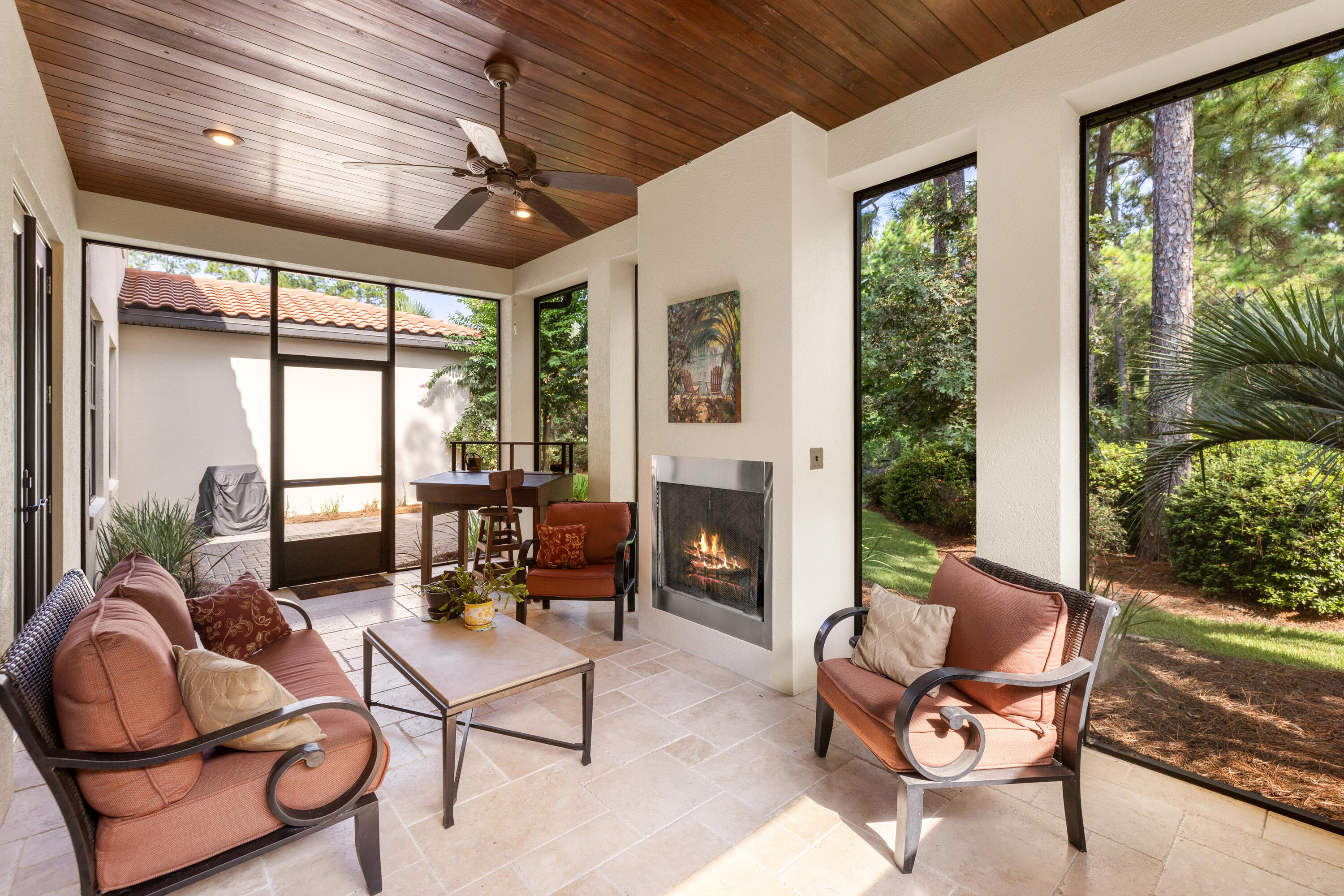 1643 San Marina Boulevard