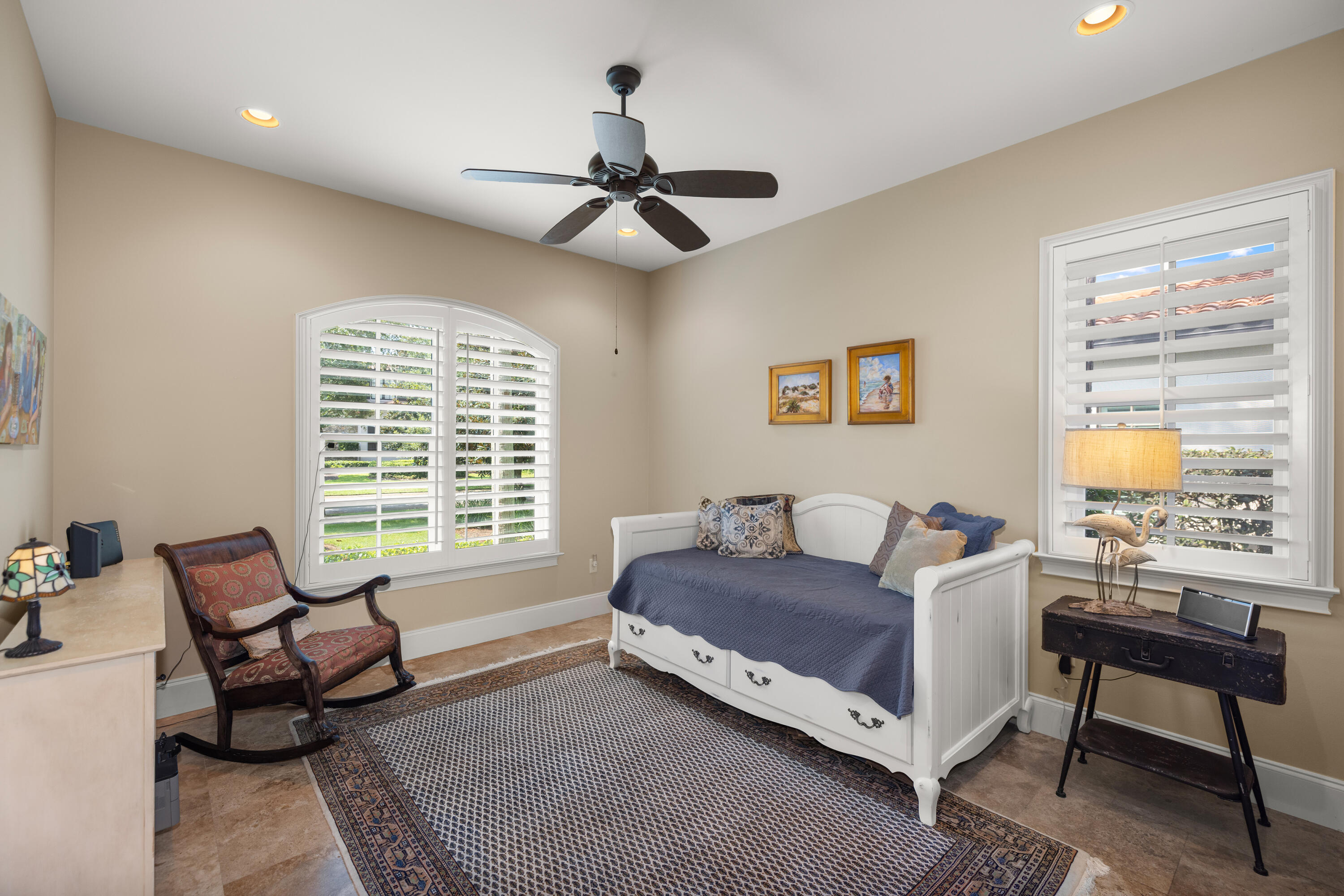 1643 San Marina Boulevard