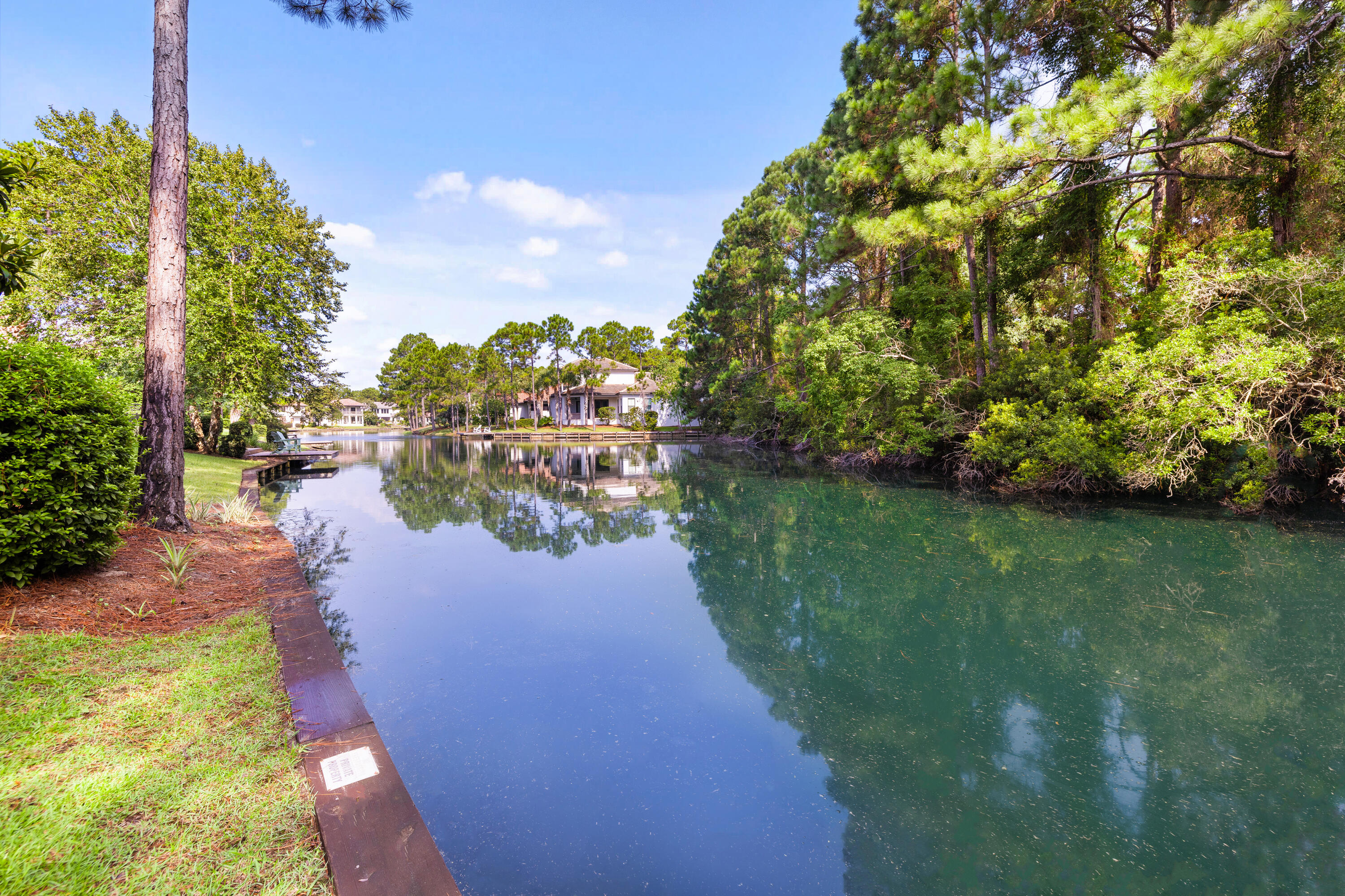 1643 San Marina Boulevard