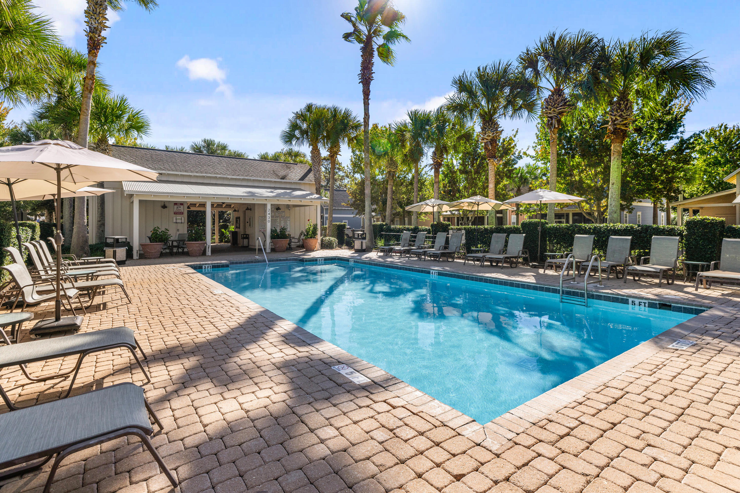 2458 Bungalo Ln Lane, Miramar Beach