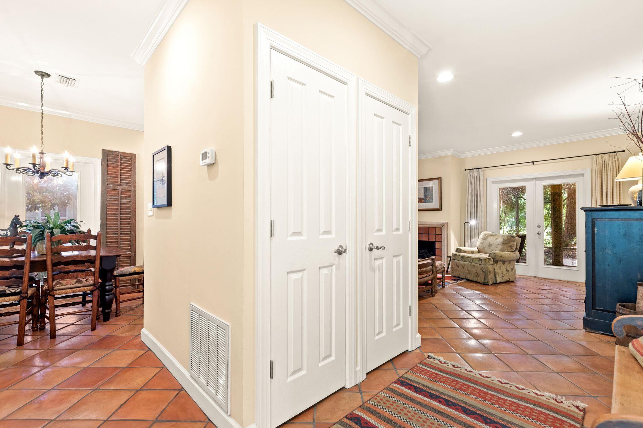 1127 Prestwick Place