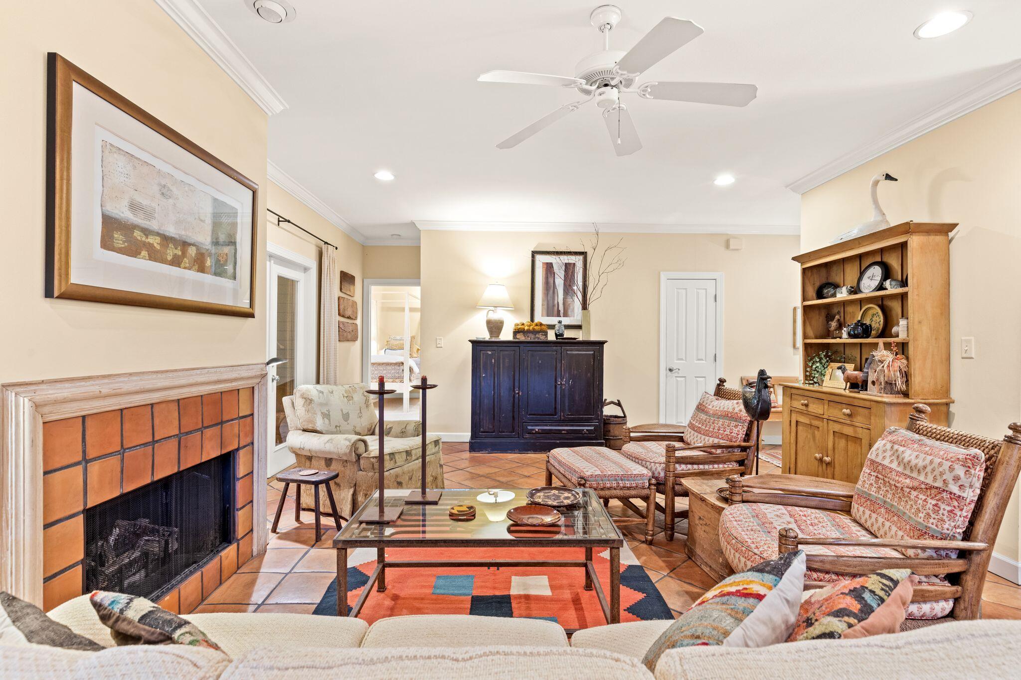 1127 Prestwick Place