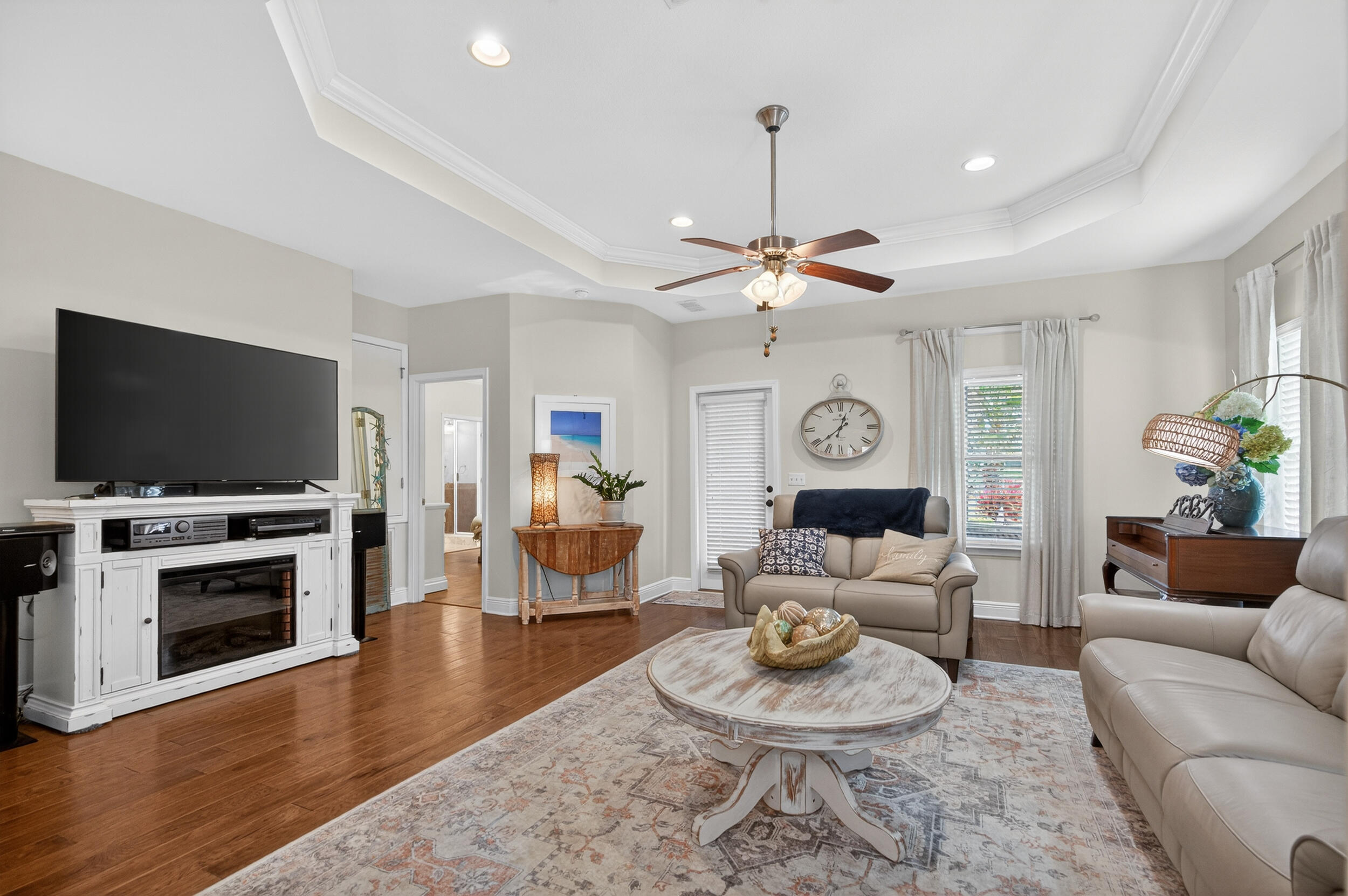 741 Cocobolo Drive