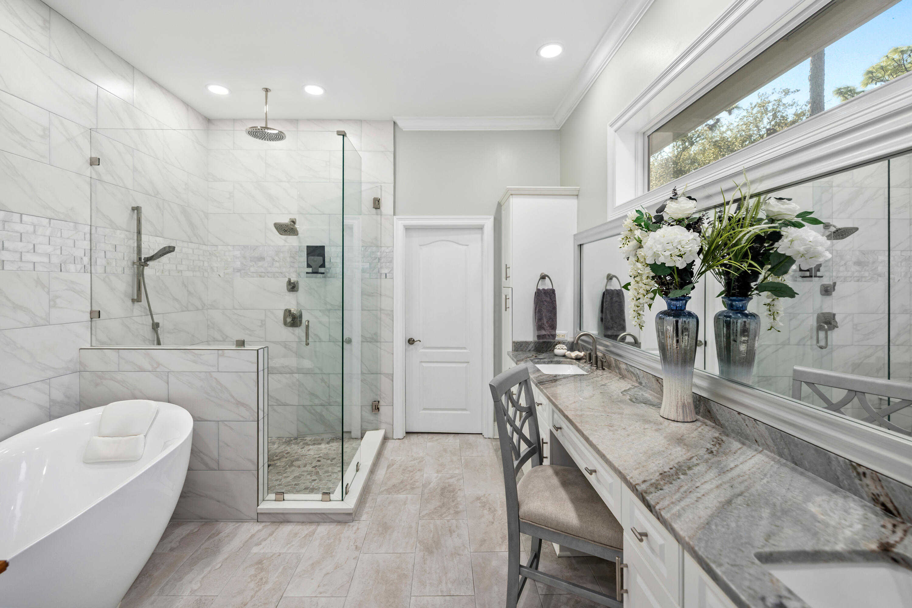 1436 E Baytowne Circle