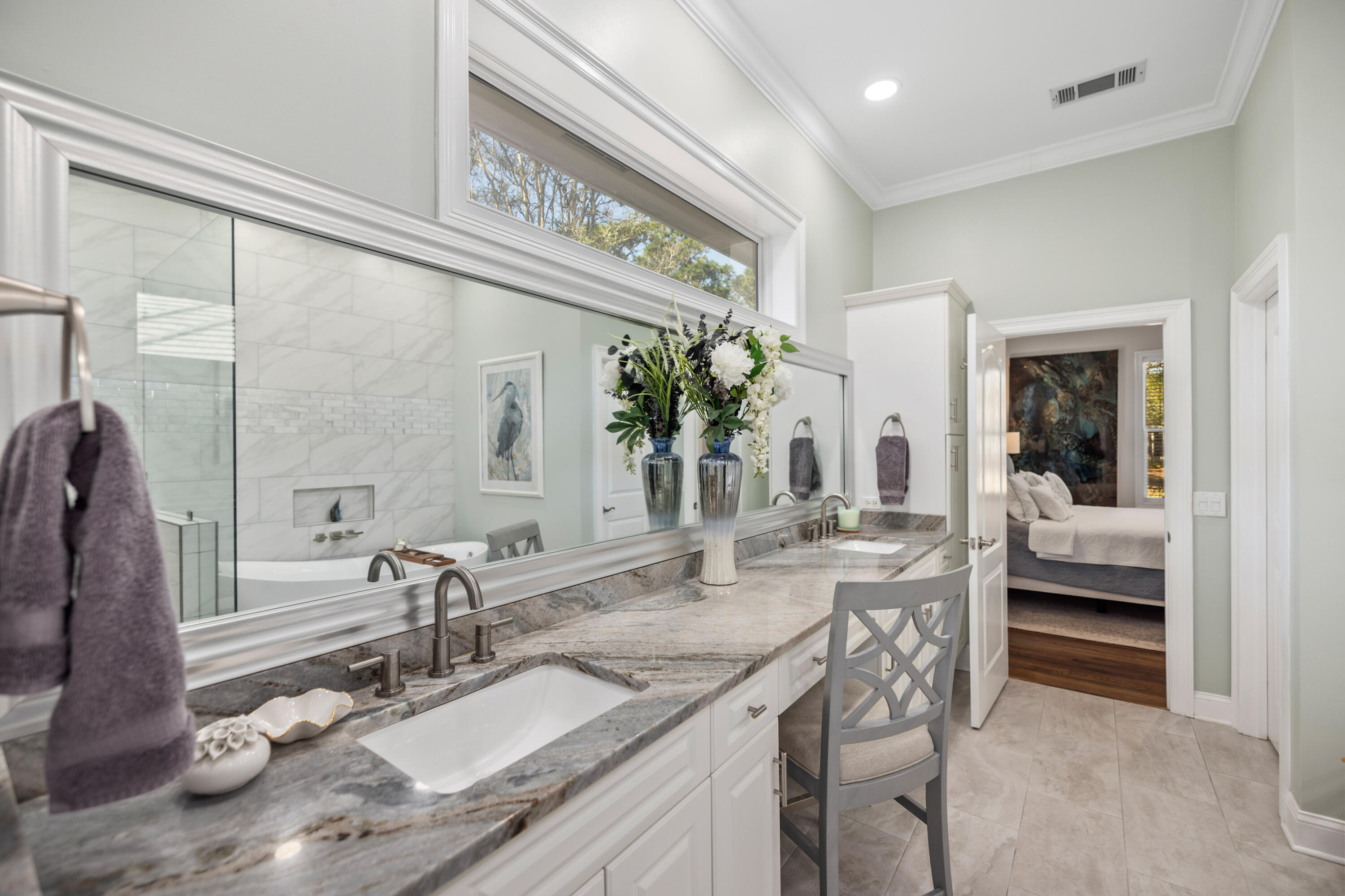 1436 E Baytowne Circle