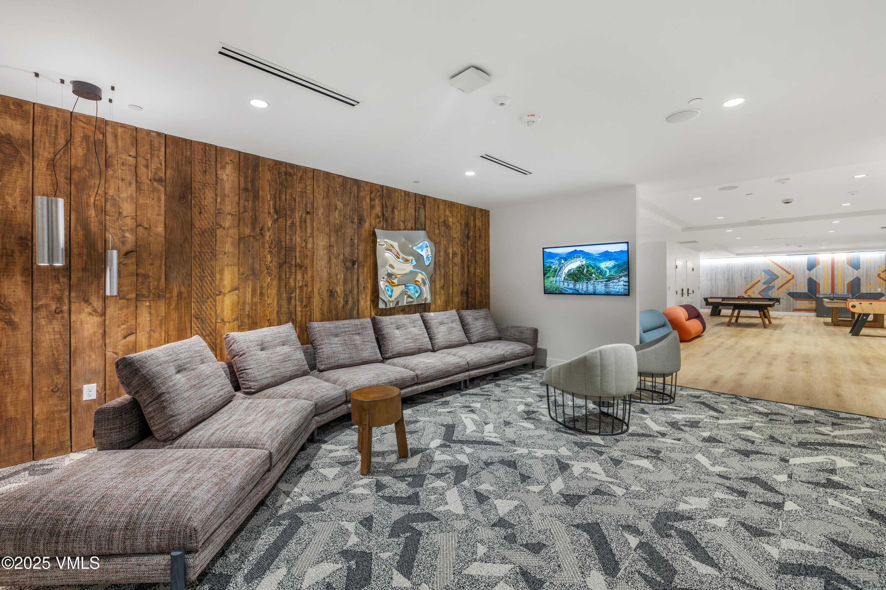 38460 HWY 6, 409, Avon Unit: 409