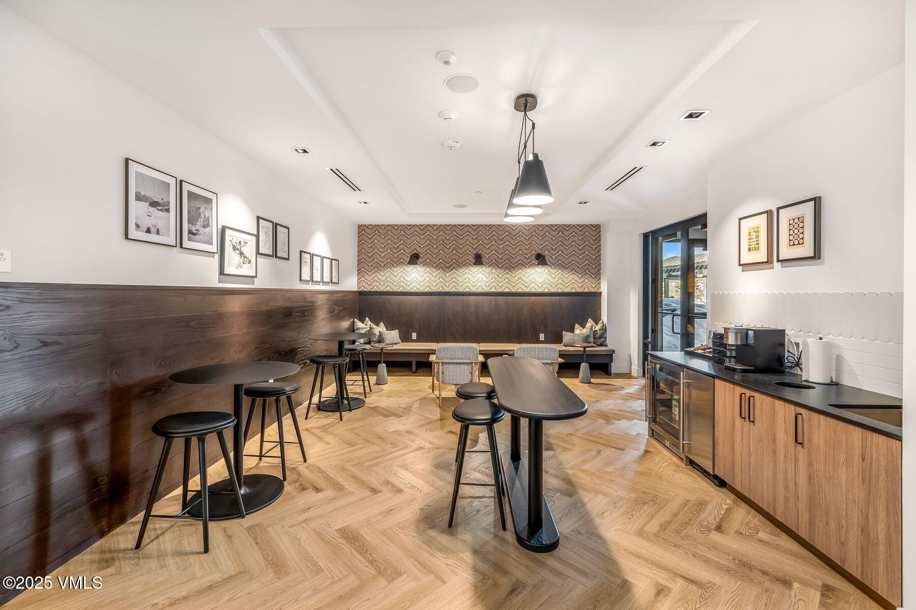 38460 HWY 6, 409, Avon Unit: 409