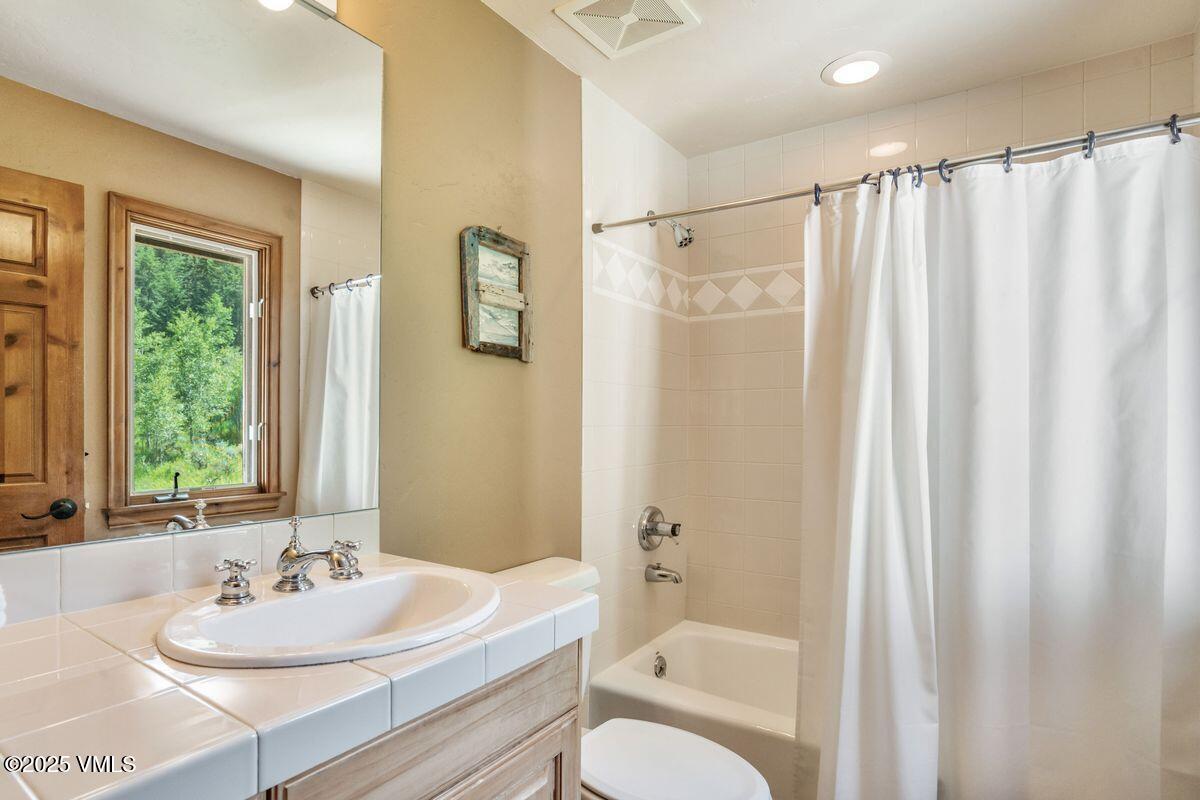 531 Granada Glen