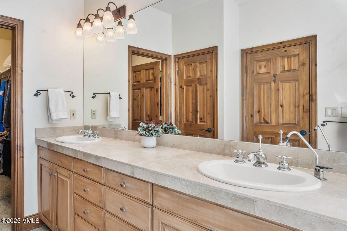 531 Granada Glen