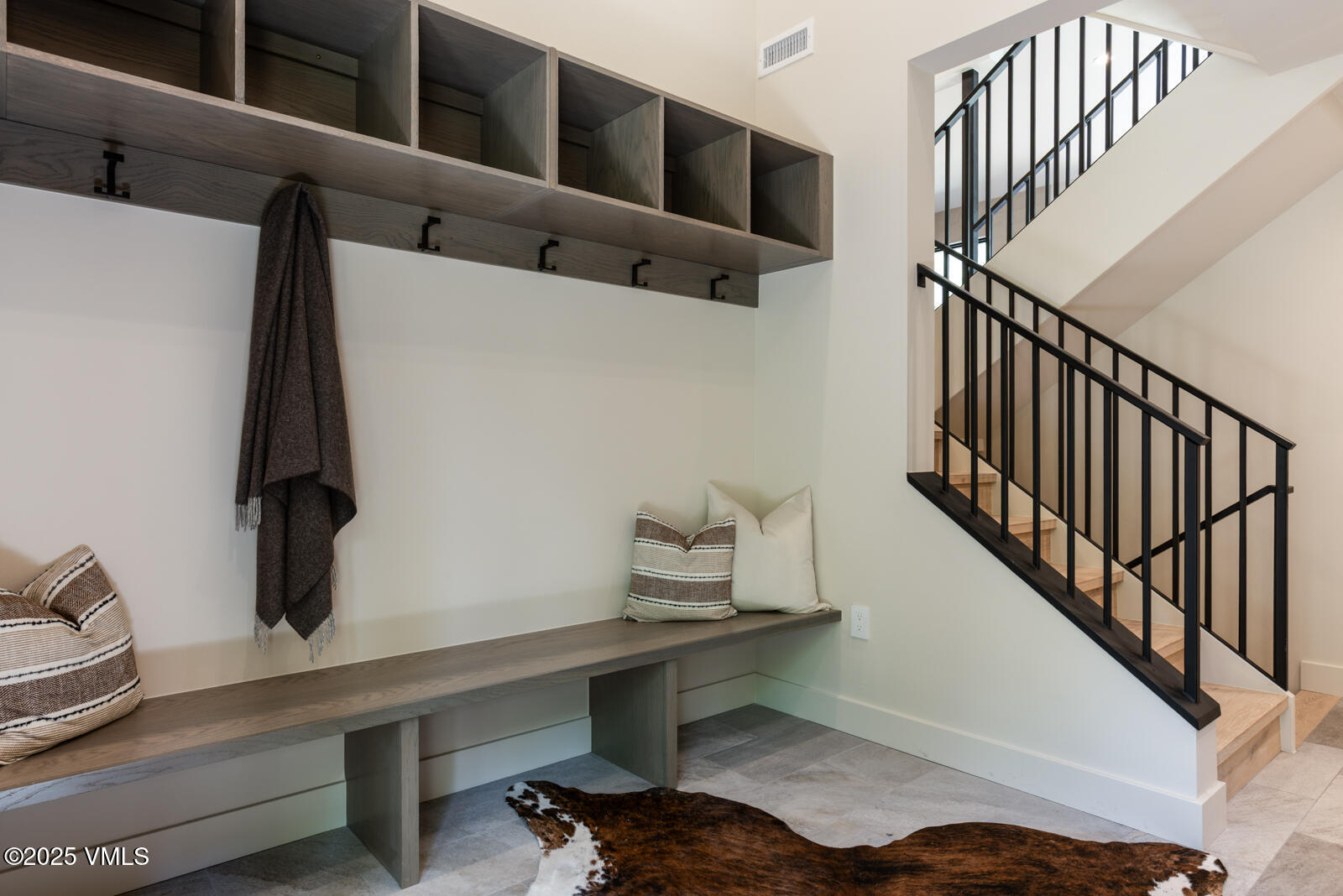 5074 Main Gore Drive S, B