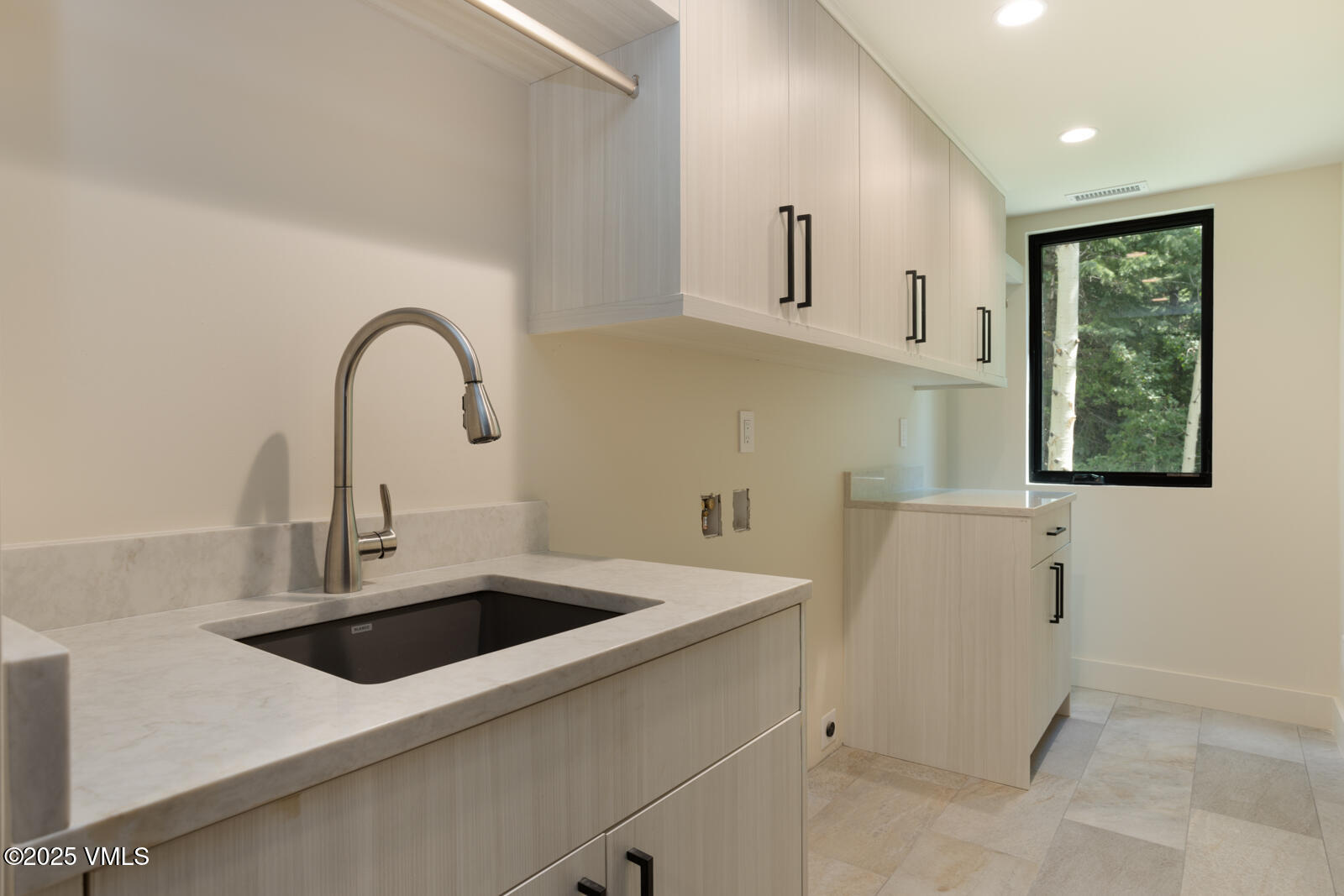 5074 Main Gore Drive S, B