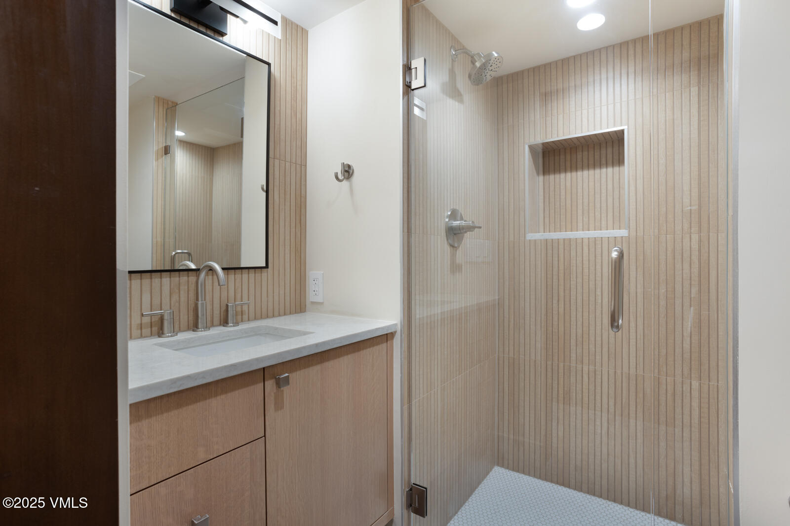 5074 Main Gore Drive S, B