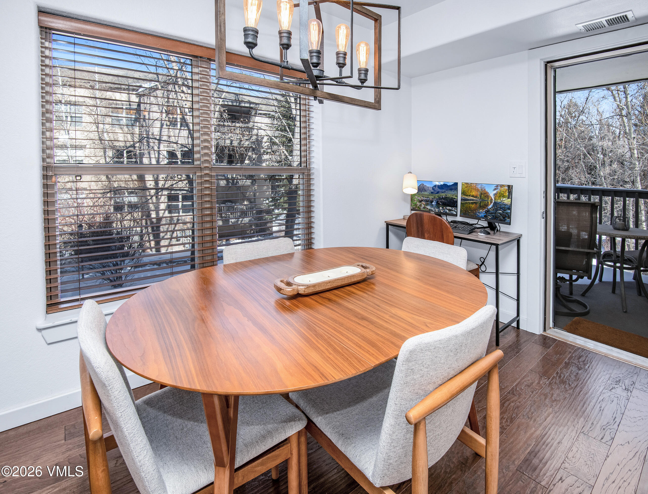 40 River Pines Court B107